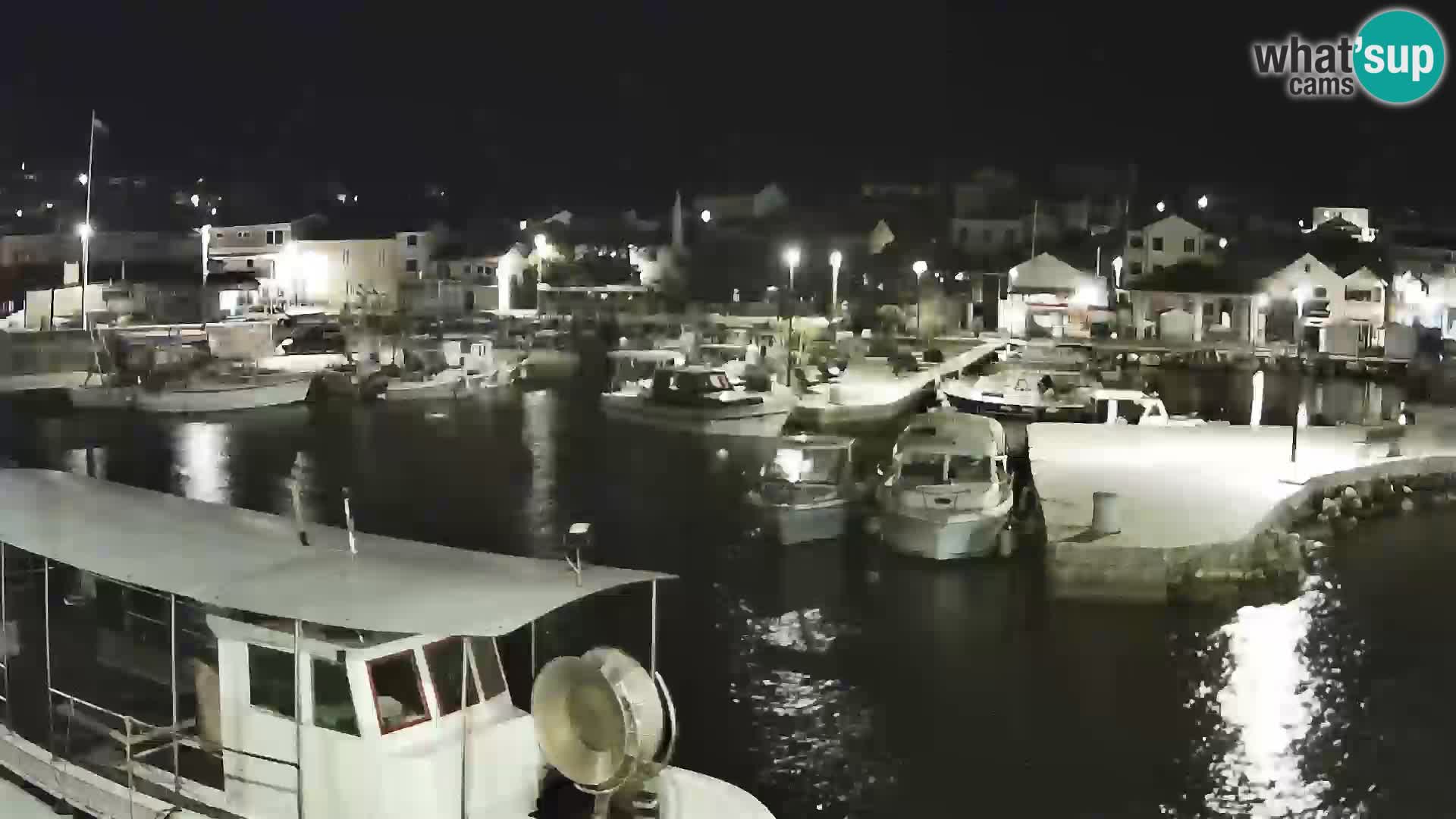 Webcam Tkon – marina and city