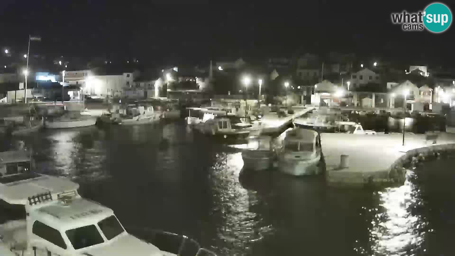 Webcam Tkon – marina and city