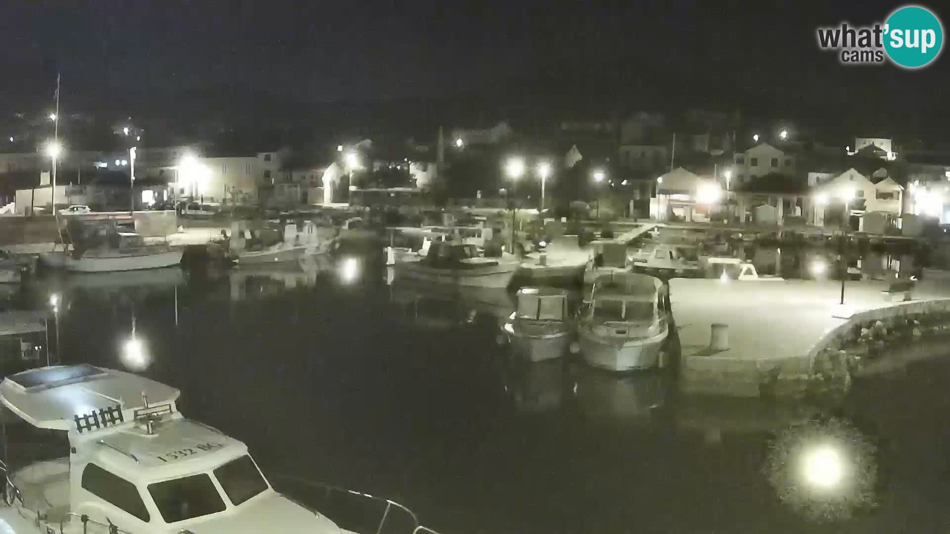 Webcam Tkon – marina and city