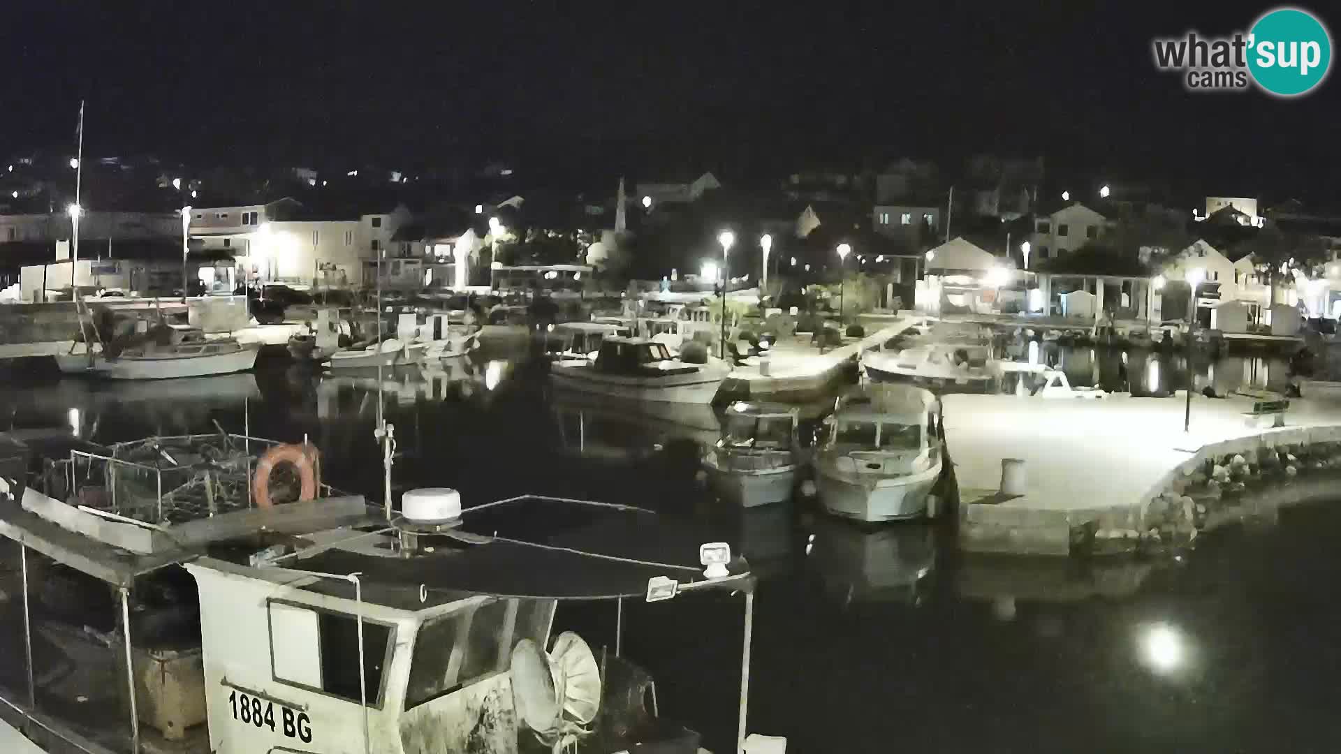 Webcam Tkon – marina and city