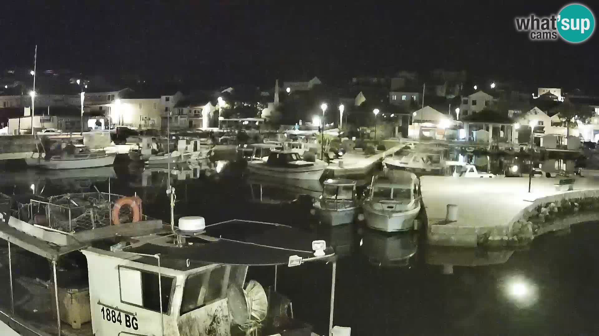 Webcam Tkon – marina and city