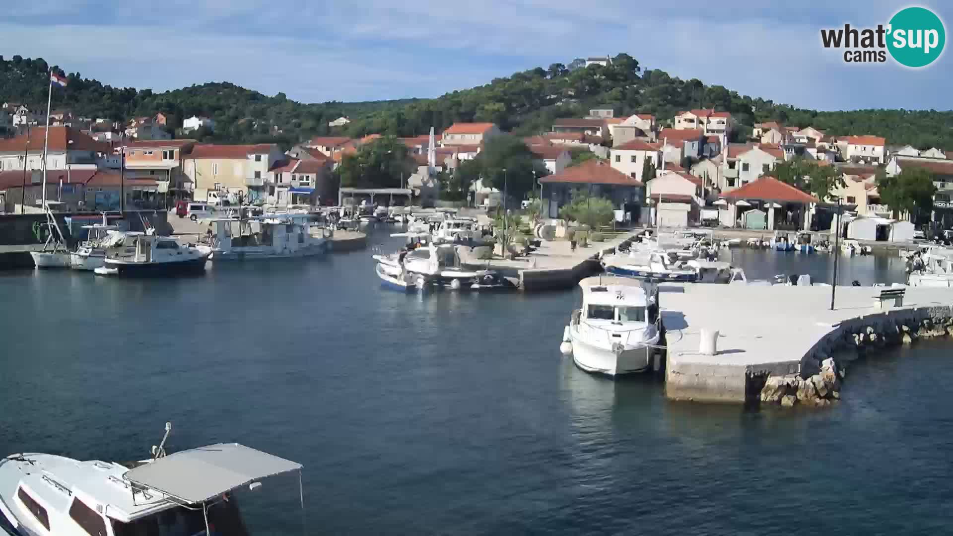 Spletna kamera Tkon – Marina in mesto