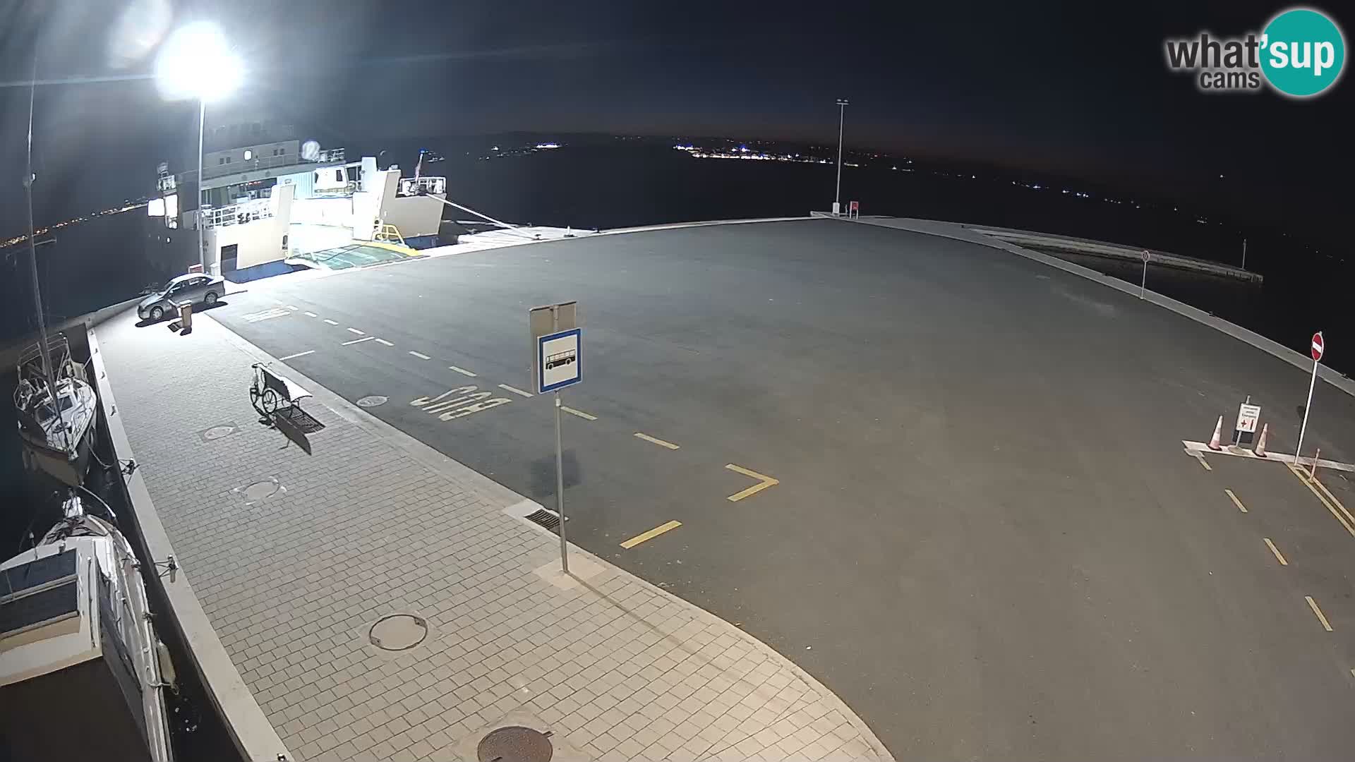 Tkon v živo – trajekt – Dalmacija – Hrvaška