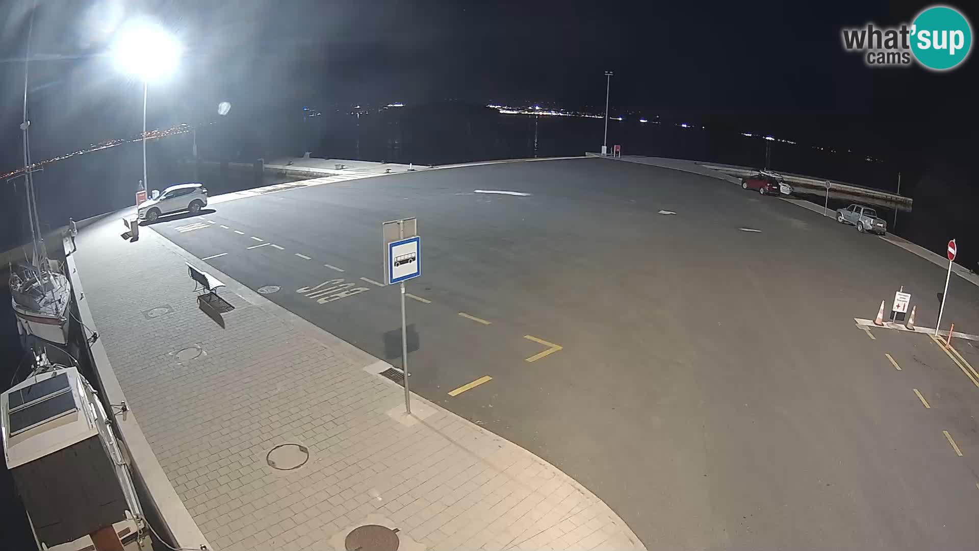 Tkon v živo – trajekt – Dalmacija – Hrvaška