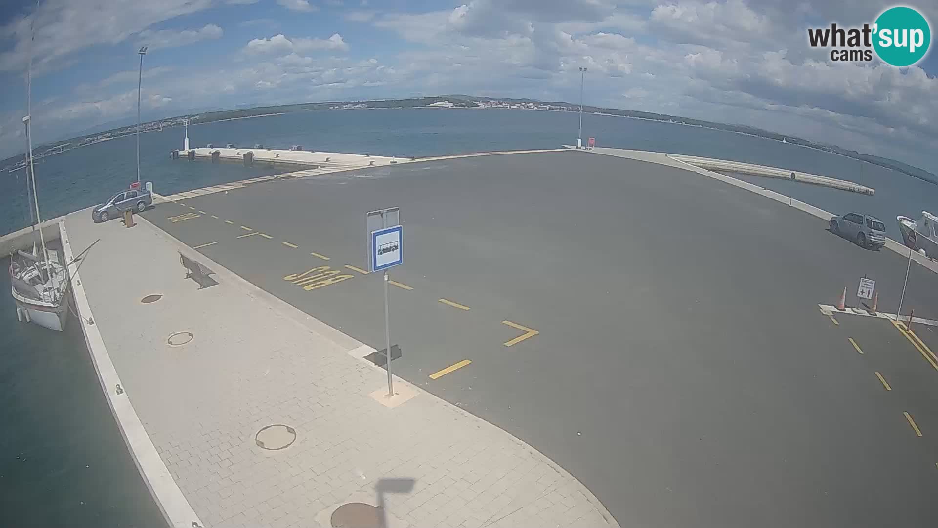 Tkon v živo – trajekt – Dalmacija – Hrvaška