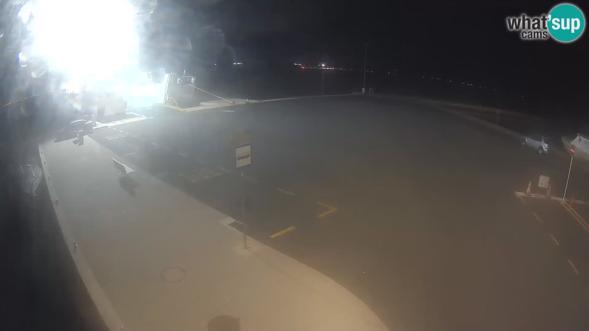 Tkon v živo – trajekt – Dalmacija – Hrvaška