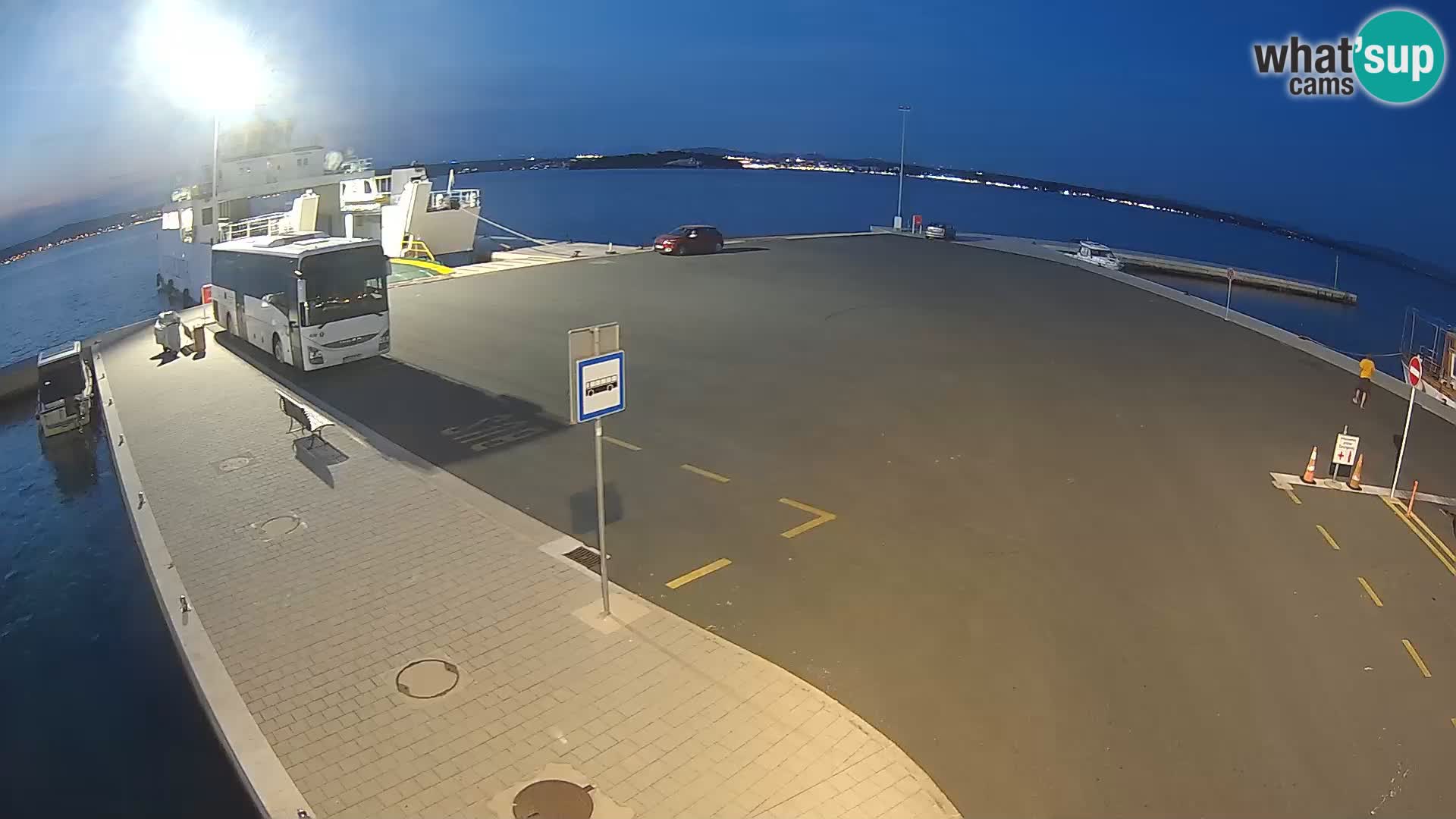 Tkon u živo – trajekt – Dalmacija