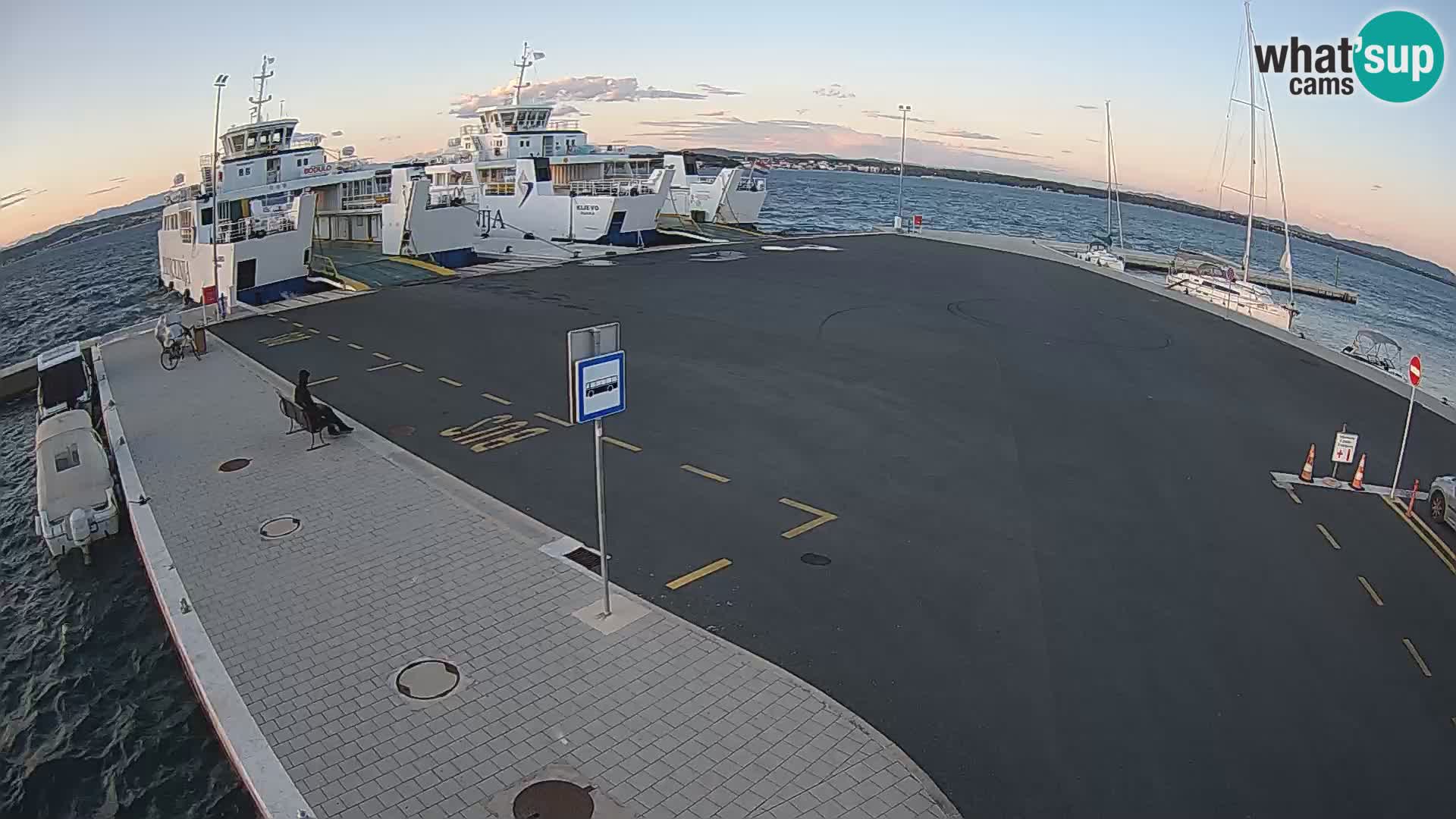 Tkon Live cam – ferry – Dalmatie – Croatie