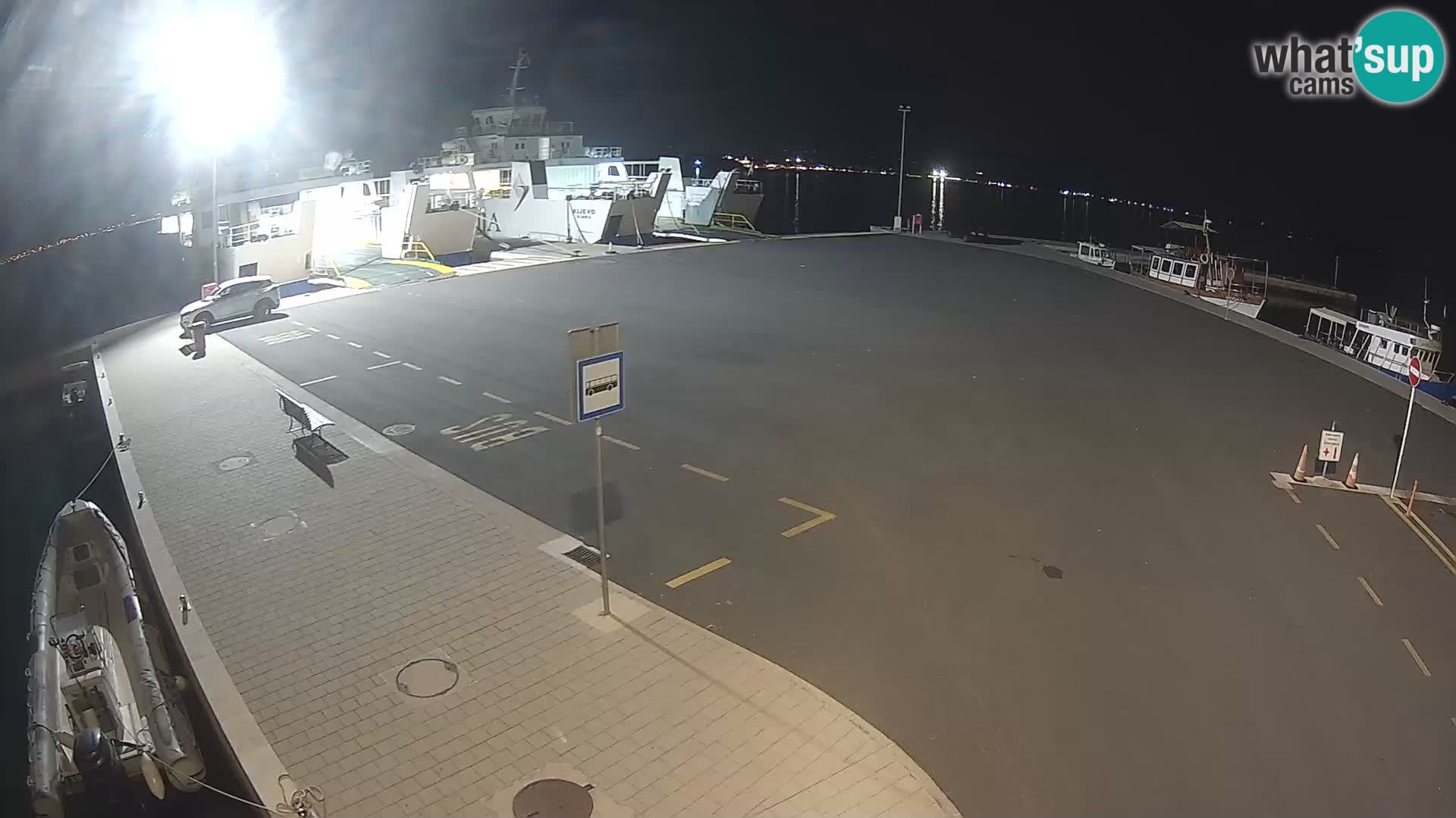 Tkon v živo – trajekt – Dalmacija – Hrvaška