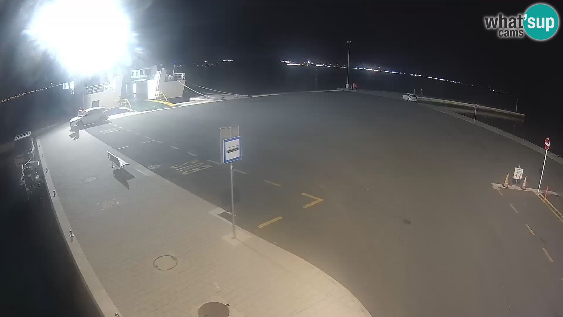Tkon u živo – trajekt – Dalmacija
