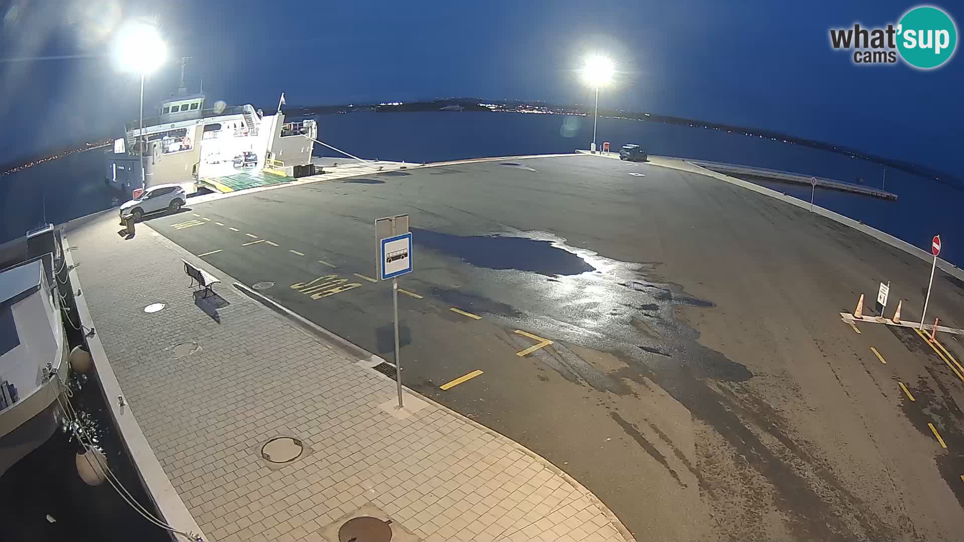 Tkon u živo – trajekt – Dalmacija