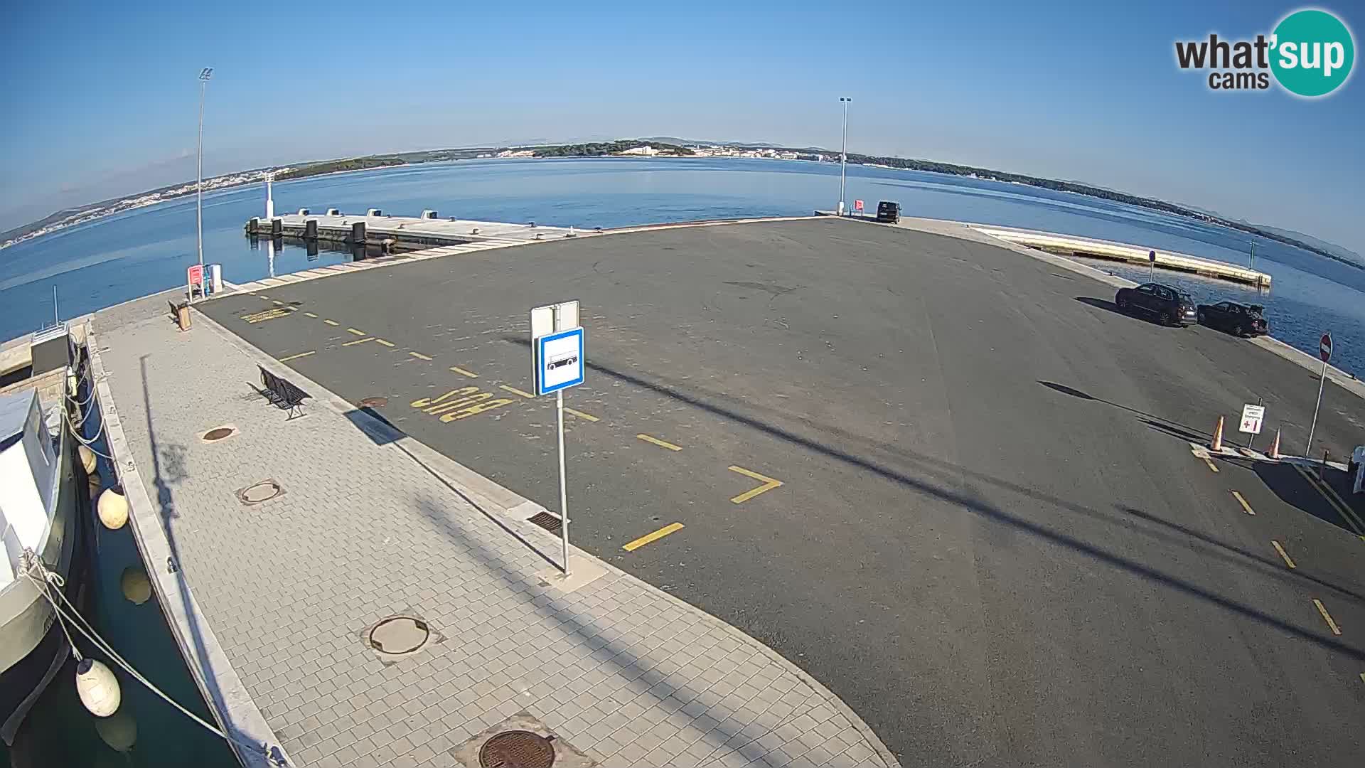 Tkon v živo – trajekt – Dalmacija – Hrvaška