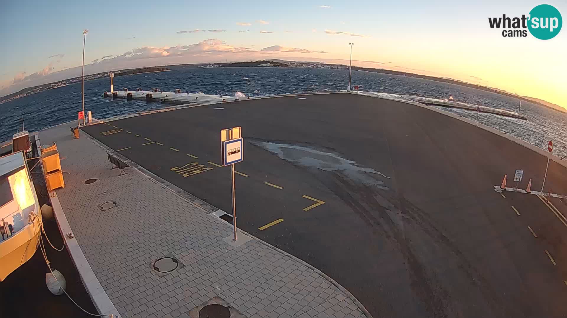 Tkon u živo – trajekt – Dalmacija