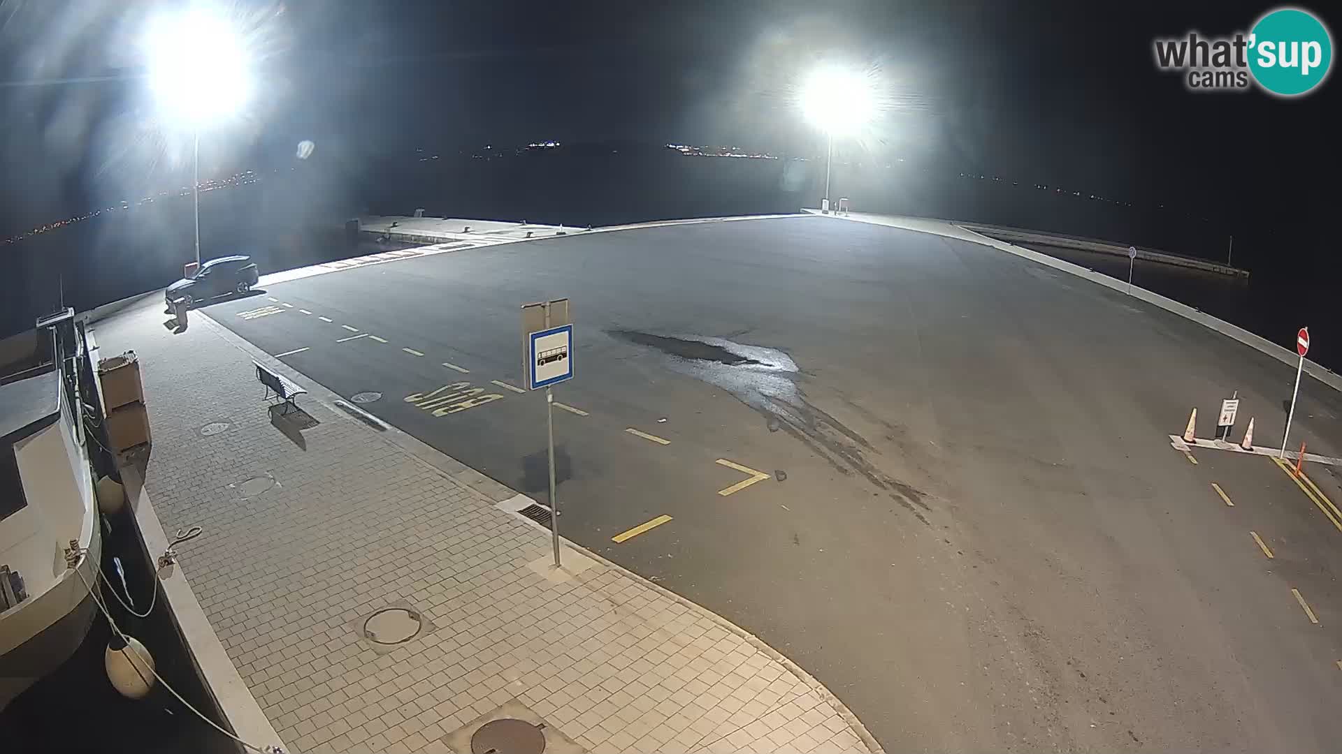 Tkon v živo – trajekt – Dalmacija – Hrvaška