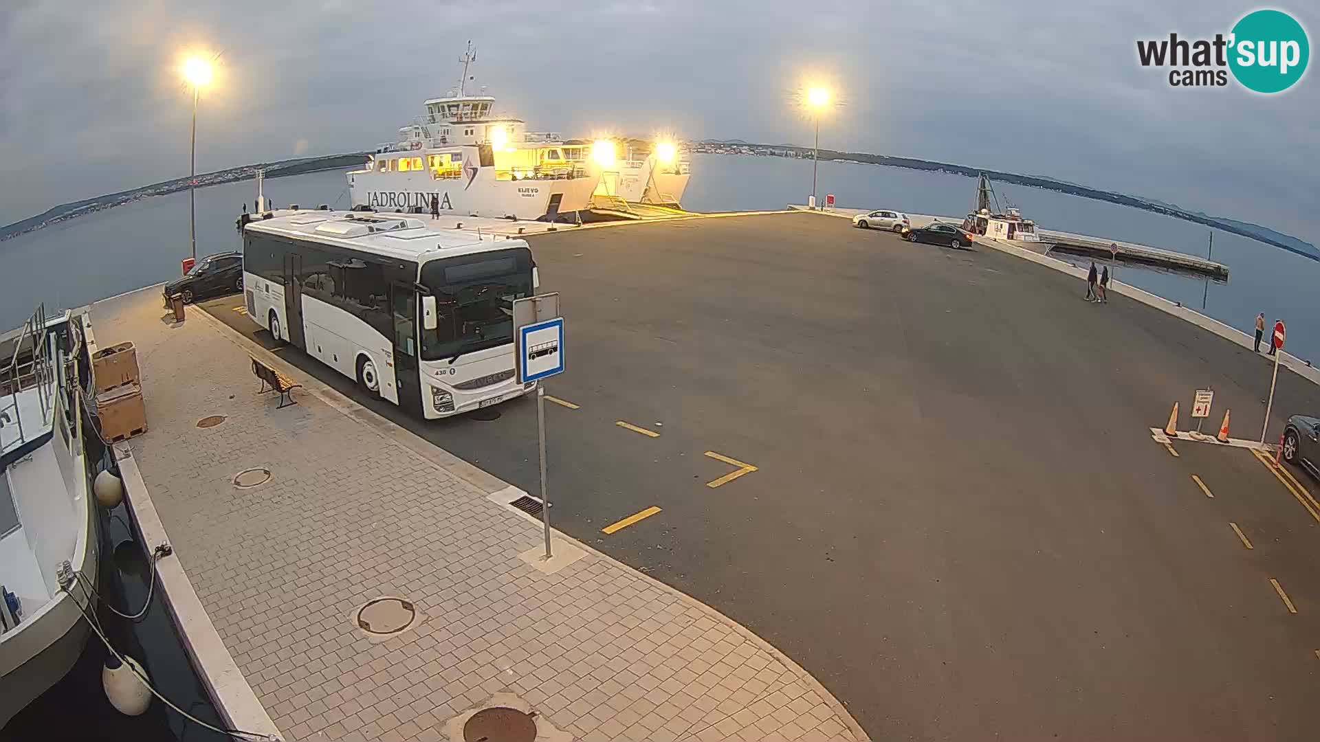 Tkon u živo – trajekt – Dalmacija