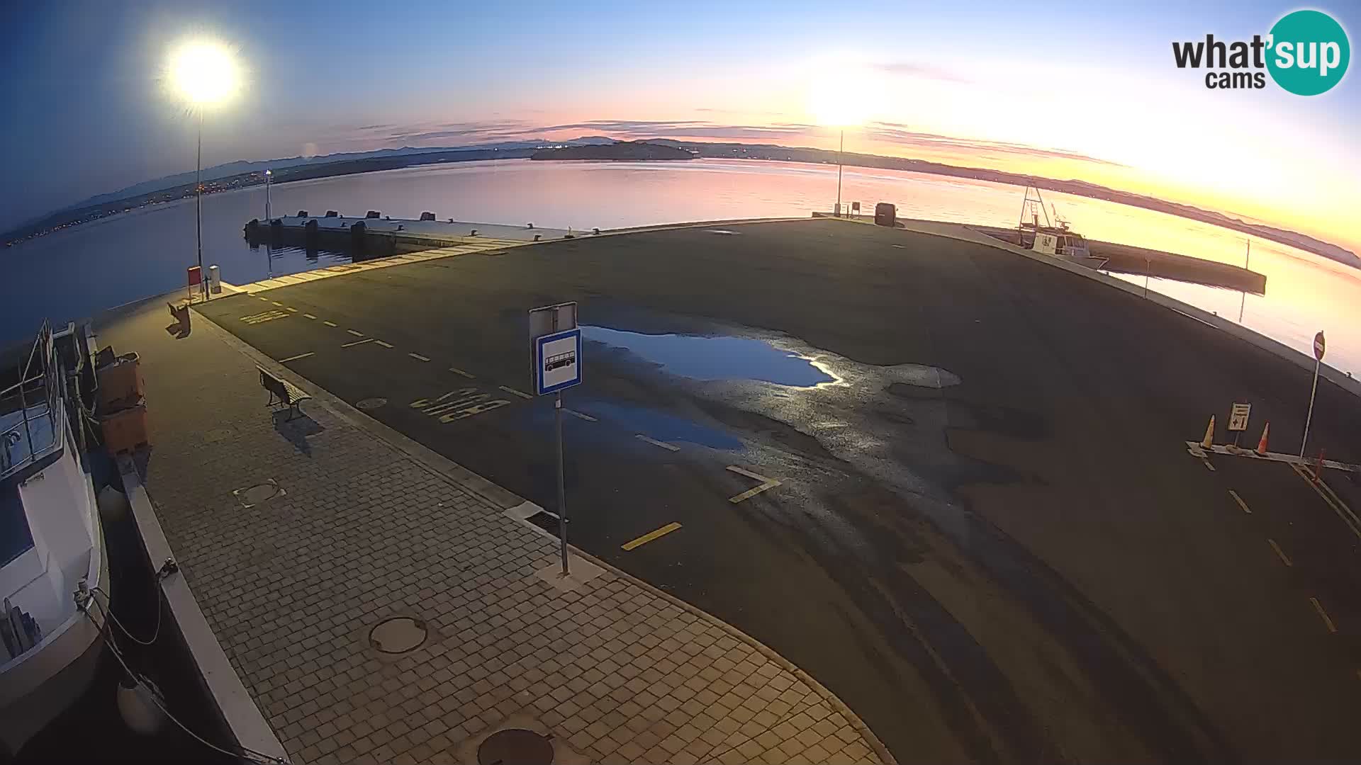 Tkon u živo – trajekt – Dalmacija