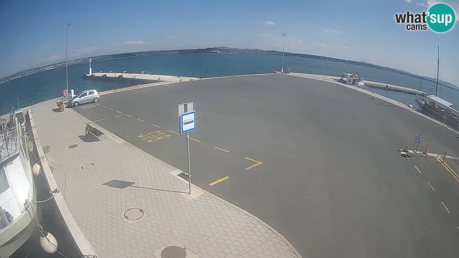 Tkon v živo – trajekt – Dalmacija – Hrvaška