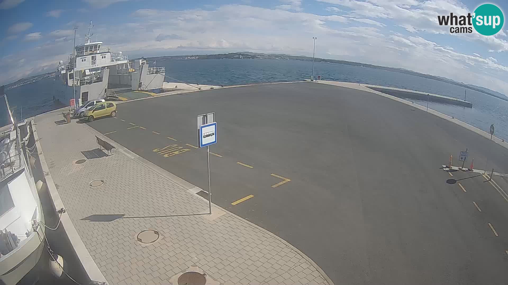 Tkon v živo – trajekt – Dalmacija – Hrvaška