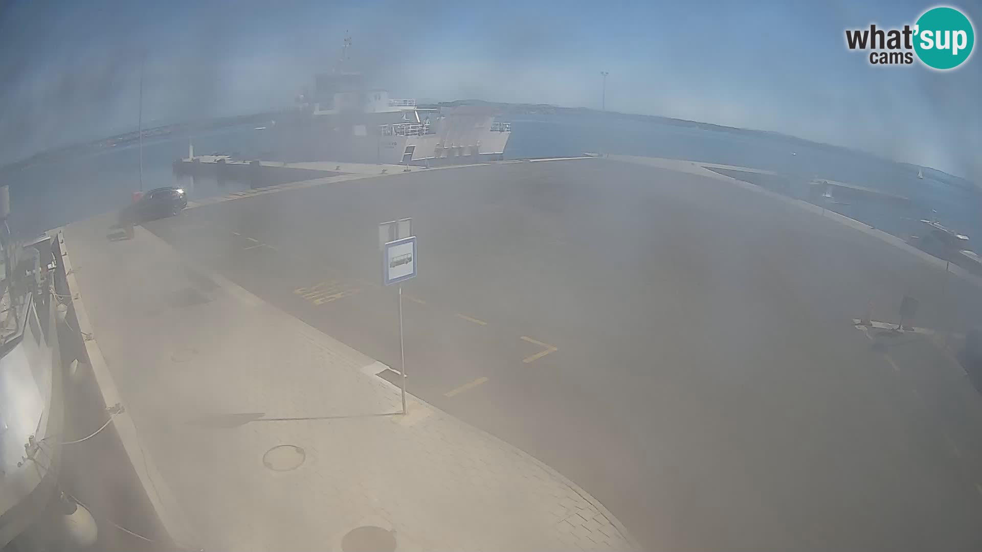 Tkon v živo – trajekt – Dalmacija – Hrvaška