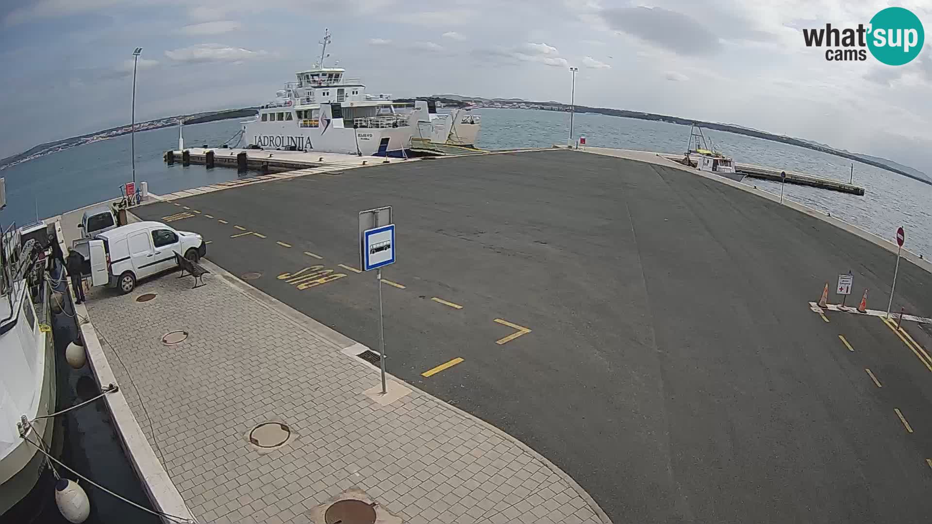 Tkon u živo – trajekt – Dalmacija