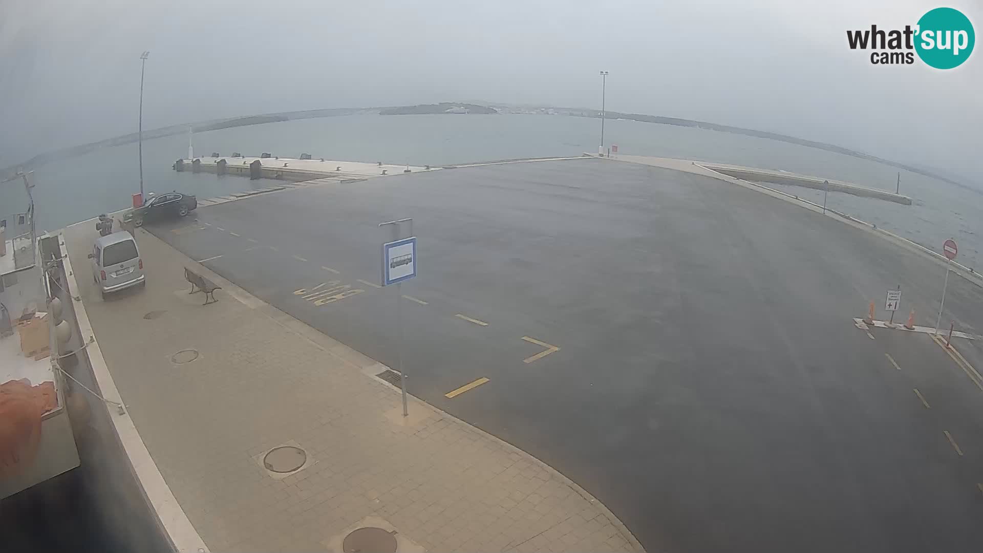 Tkon v živo – trajekt – Dalmacija – Hrvaška