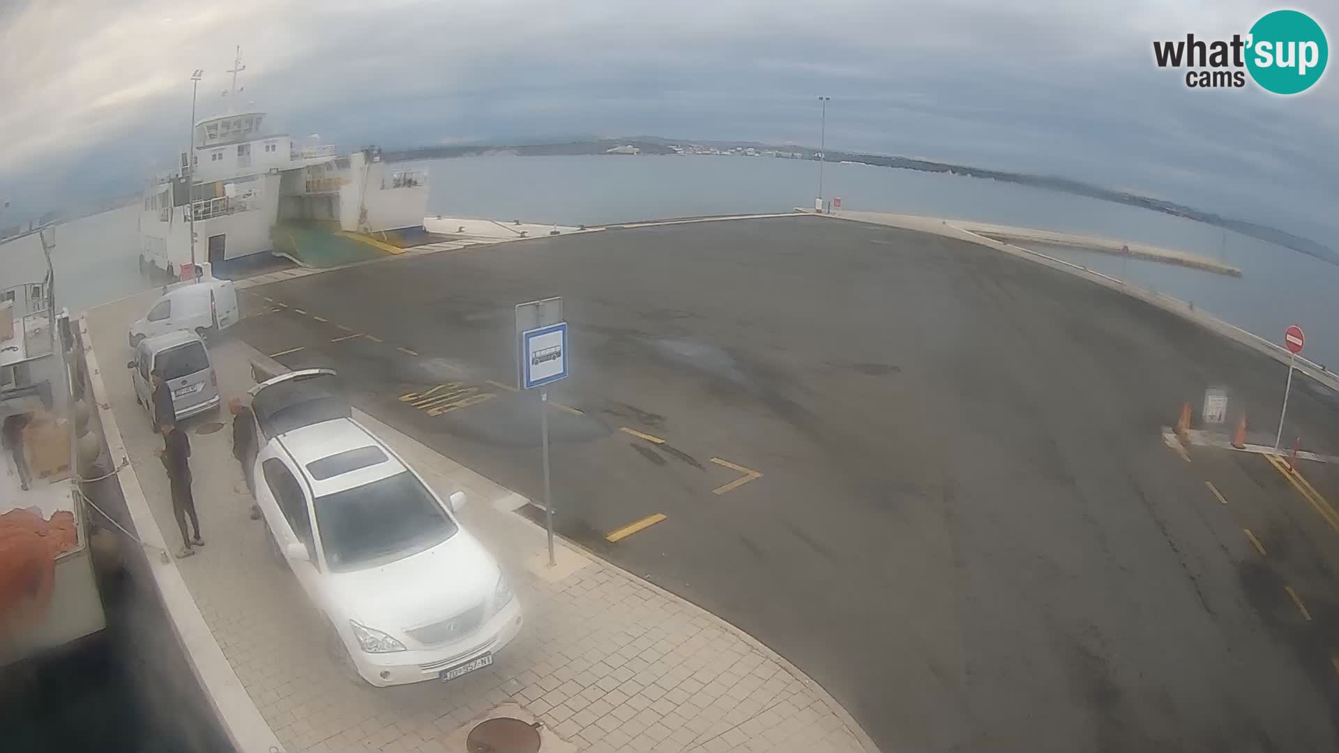 Tkon u živo – trajekt – Dalmacija