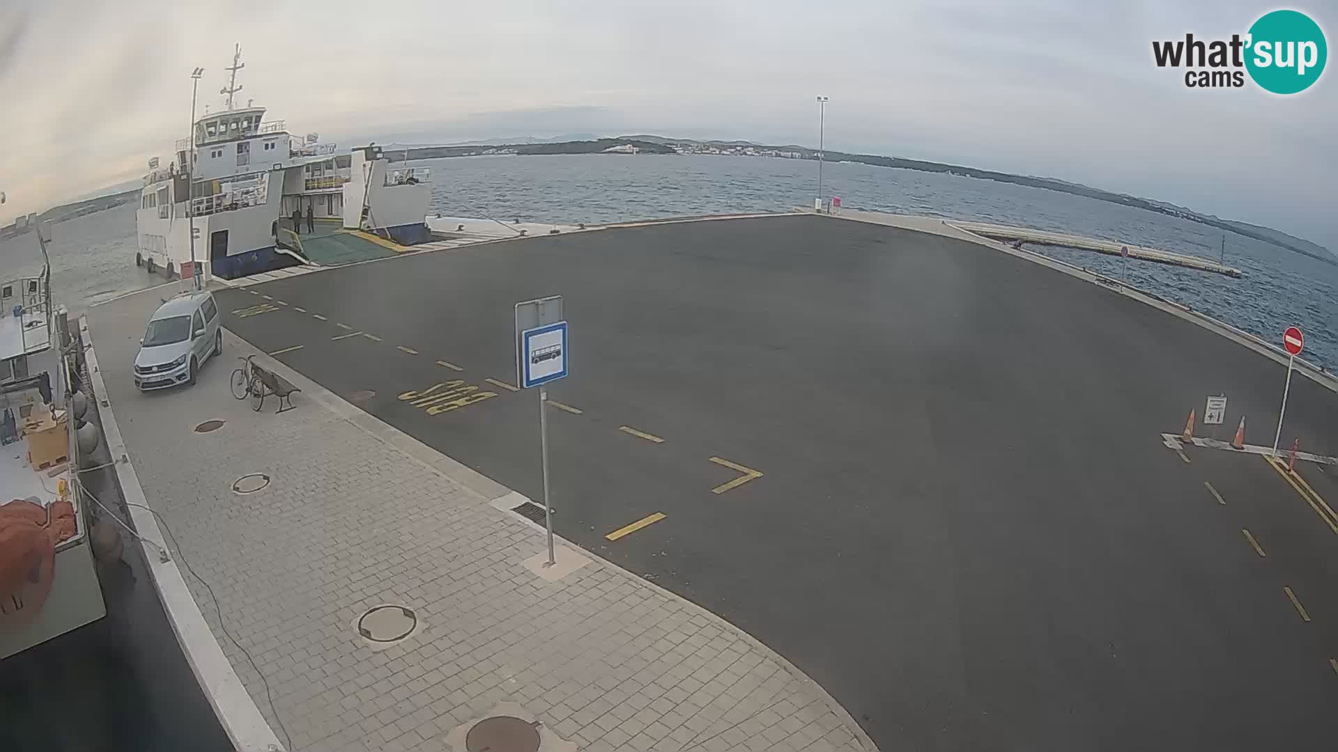 Tkon u živo – trajekt – Dalmacija