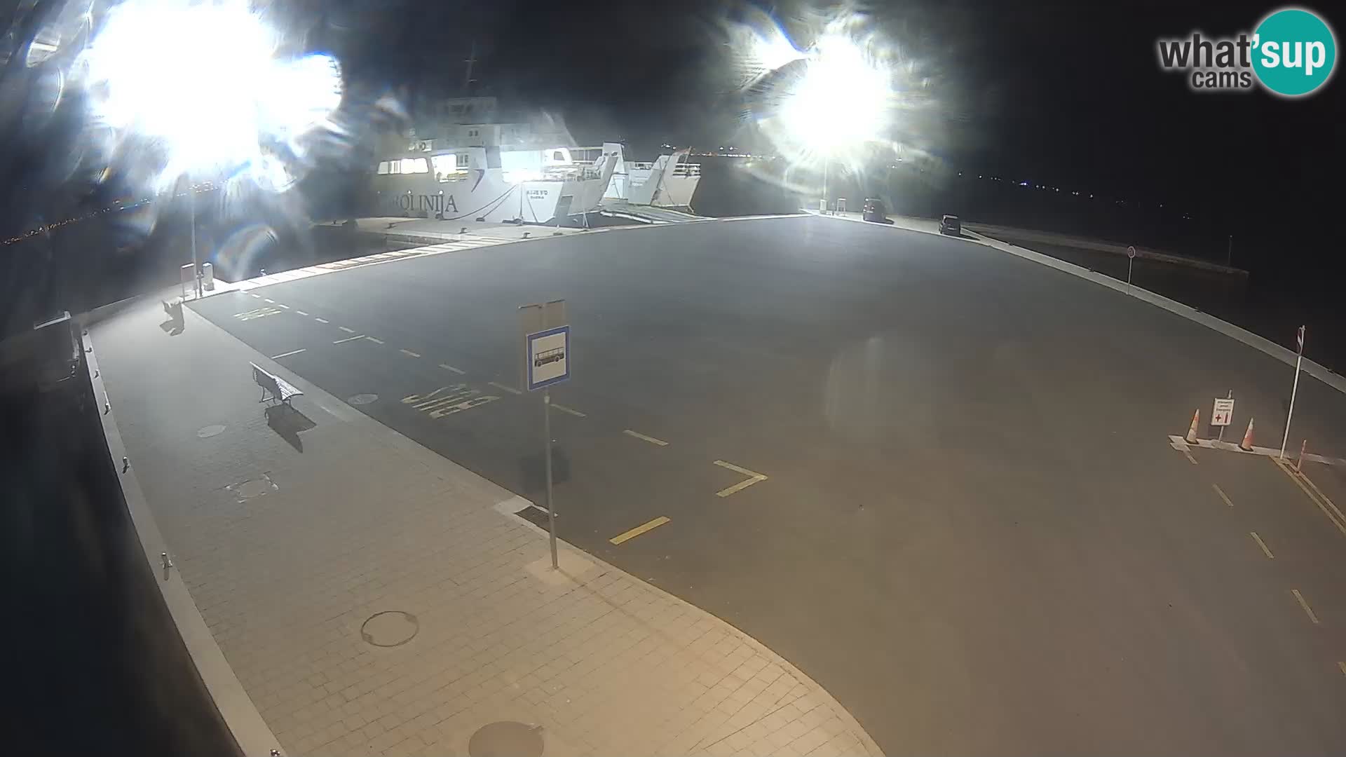 Tkon v živo – trajekt – Dalmacija – Hrvaška