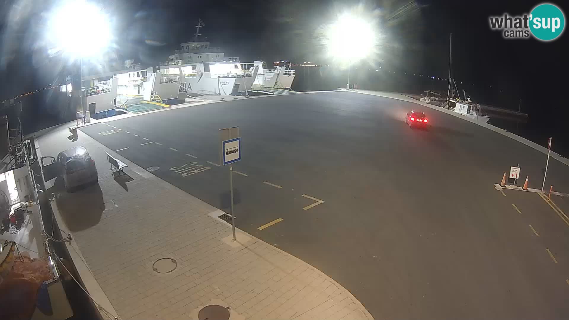 Tkon v živo – trajekt – Dalmacija – Hrvaška