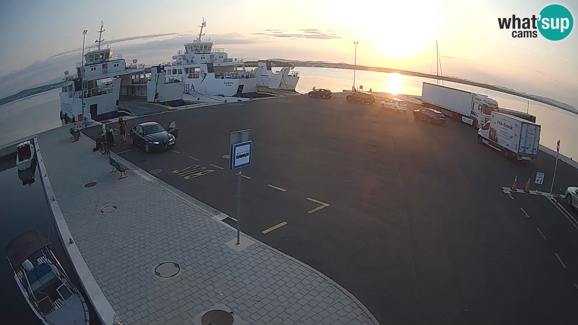Tkon u živo – trajekt – Dalmacija