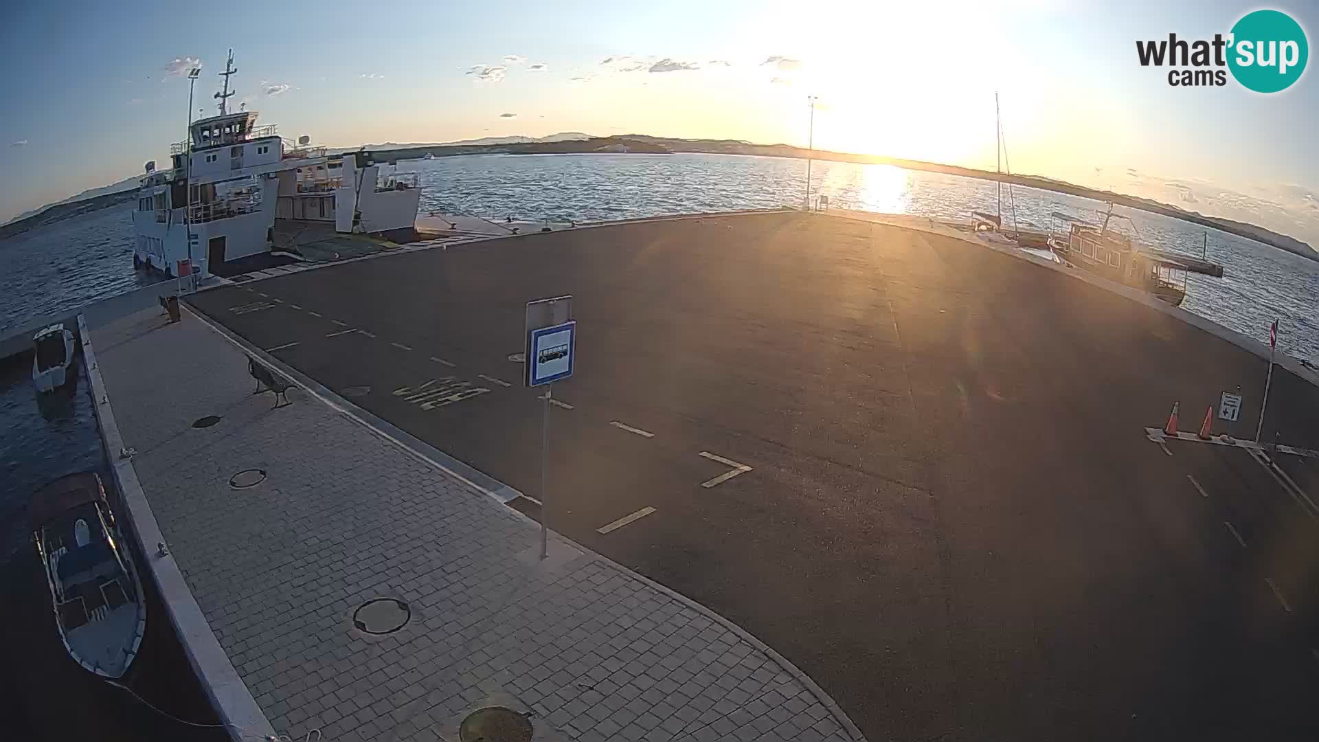 Tkon u živo – trajekt – Dalmacija