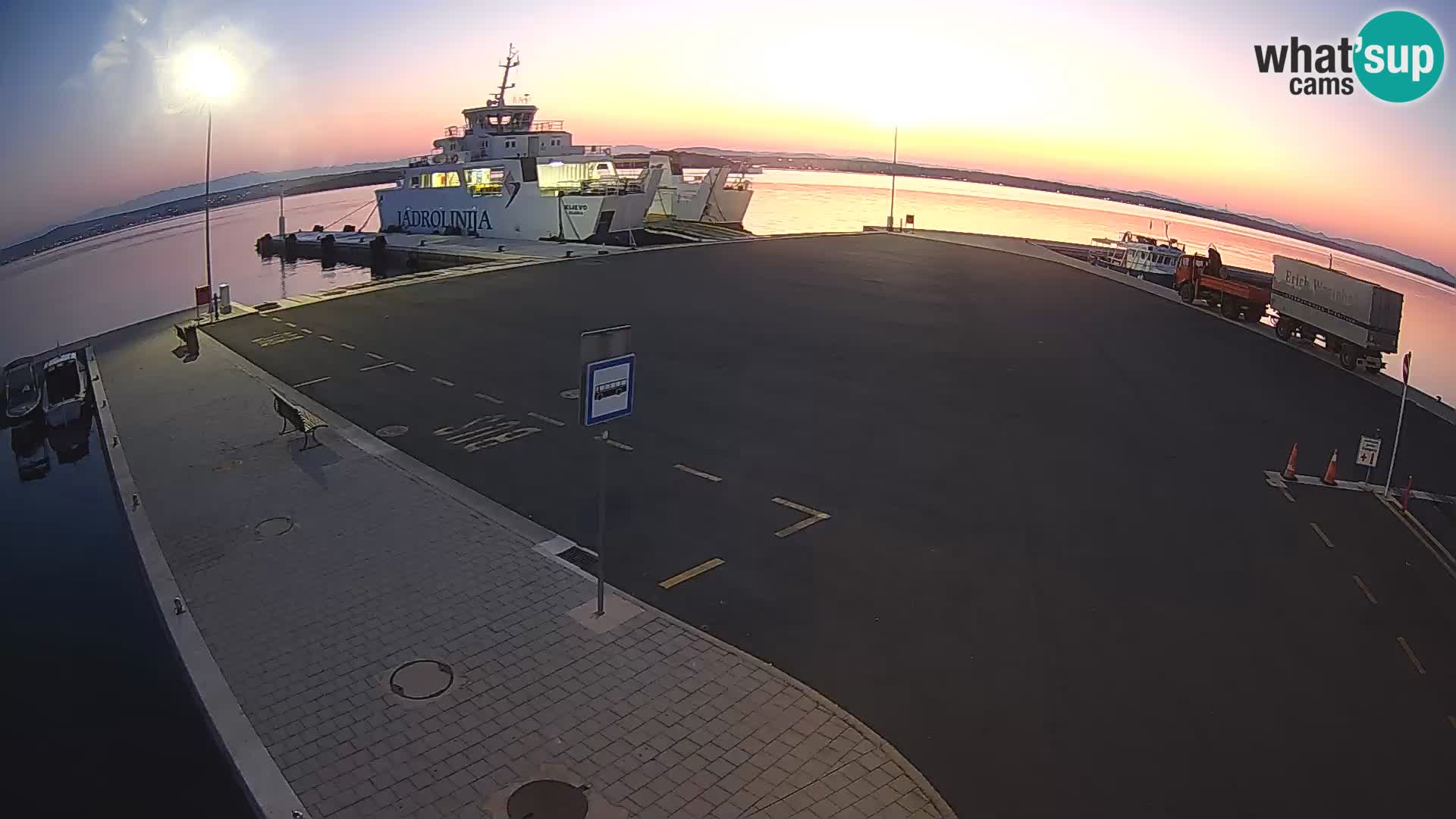 Tkon u živo – trajekt – Dalmacija