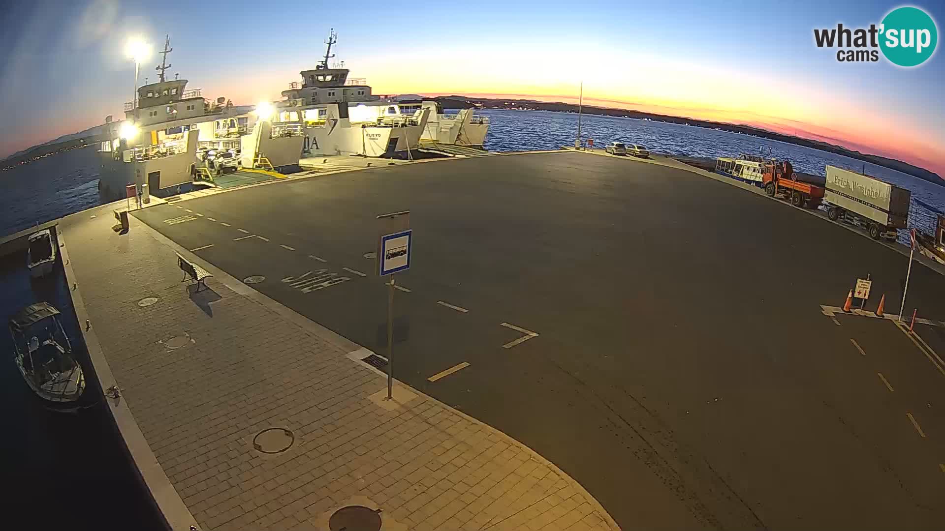 Tkon u živo – trajekt – Dalmacija