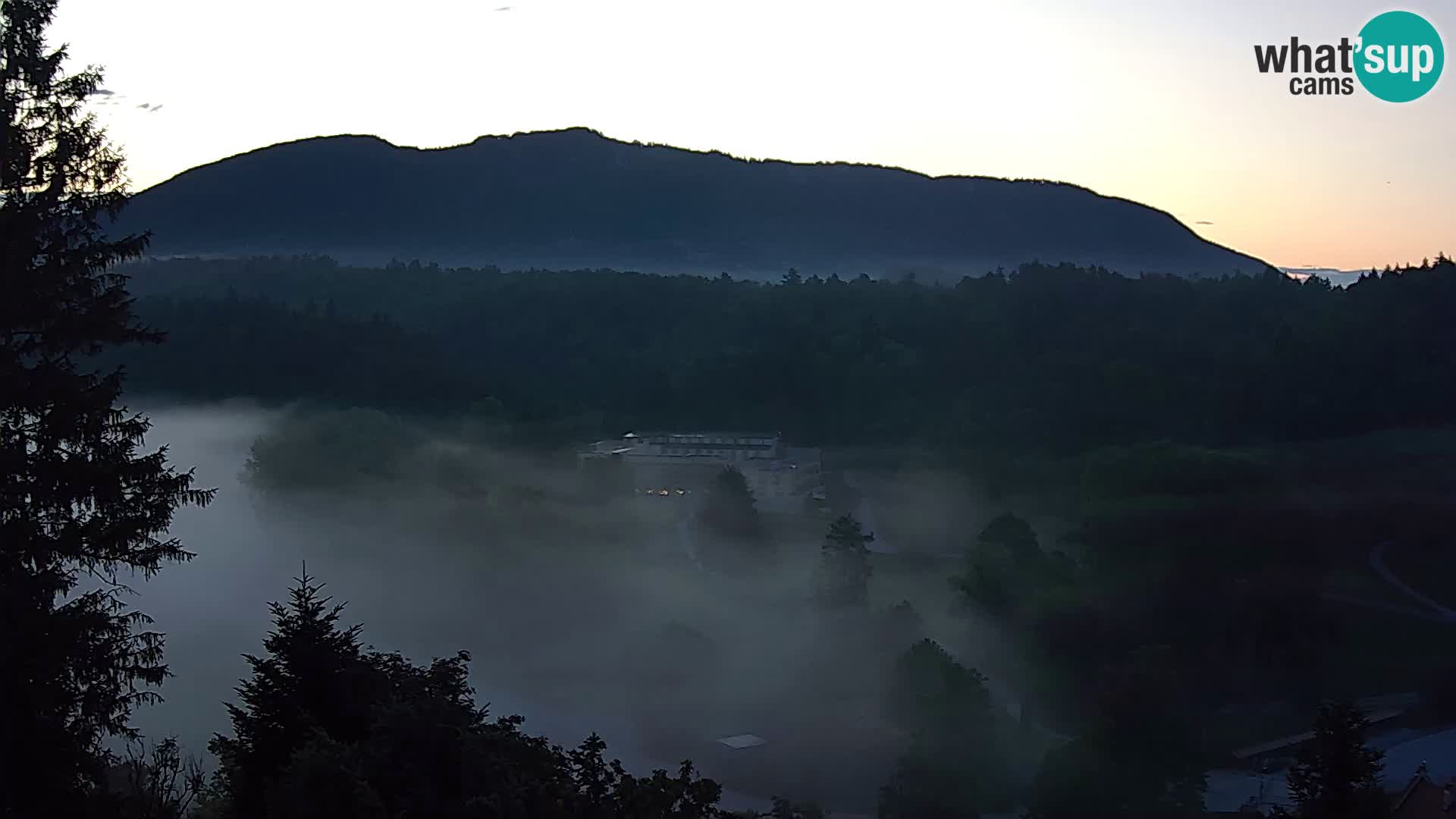 Trakošćan – pogled sa dvorca