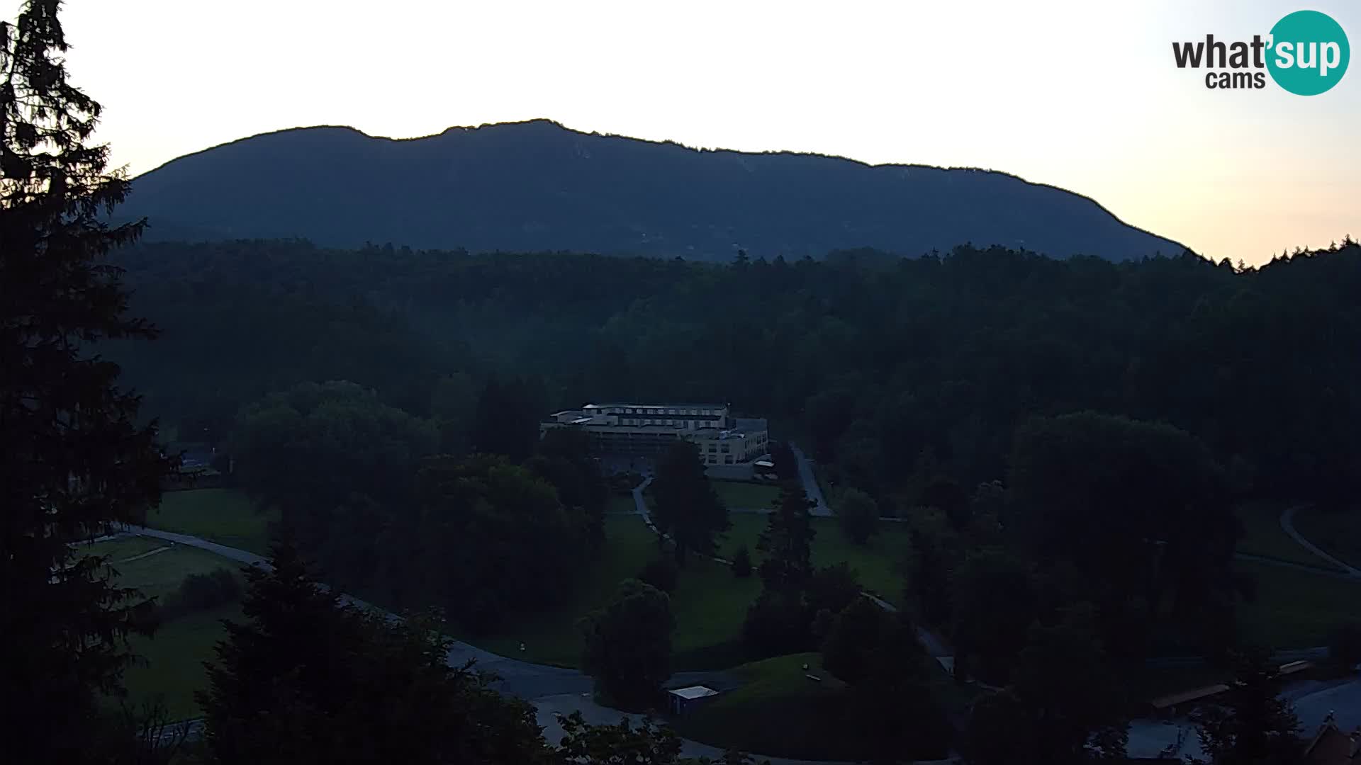 Trakošćan – pogled sa dvorca