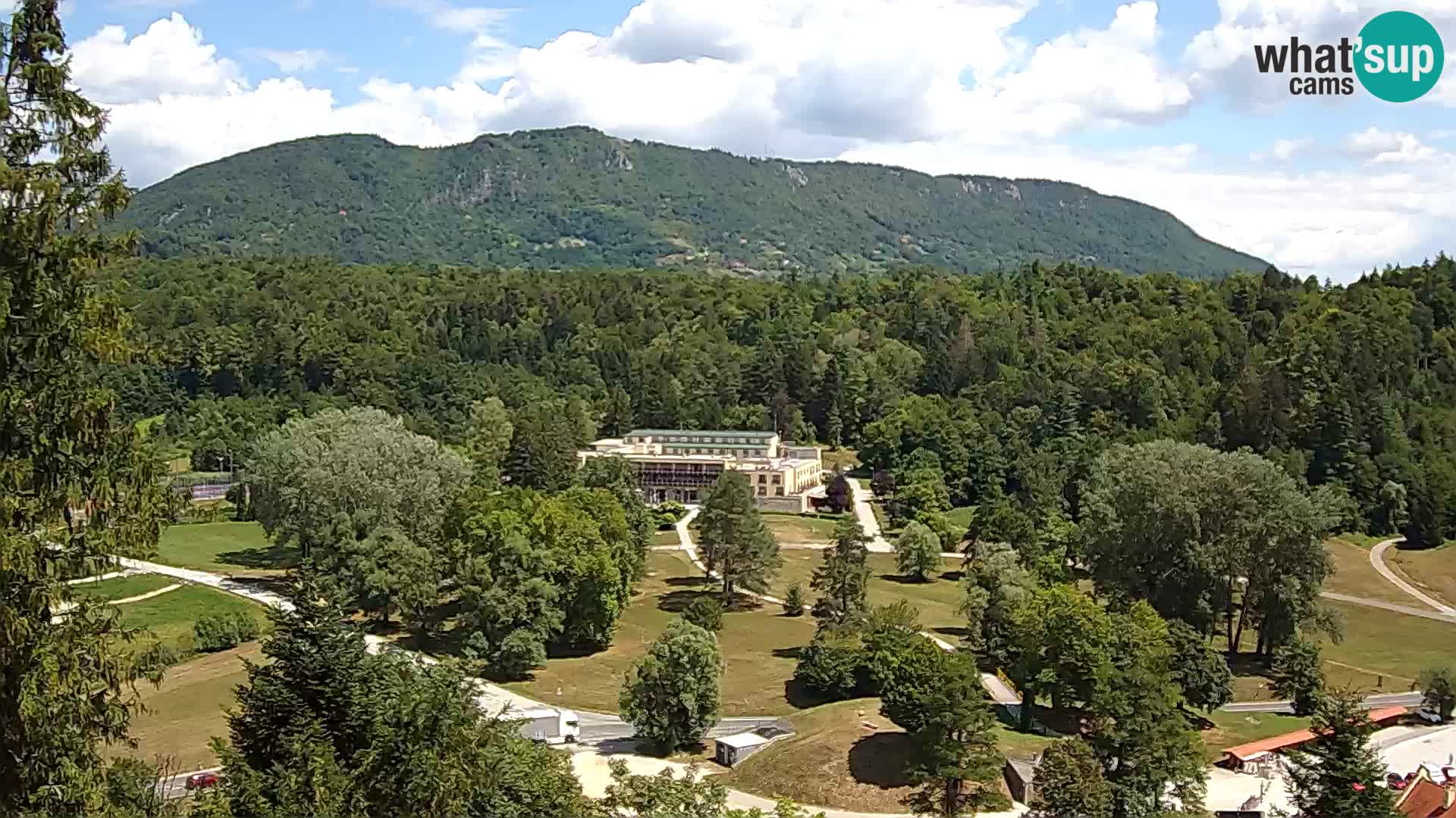 Trakošćan – pogled sa dvorca