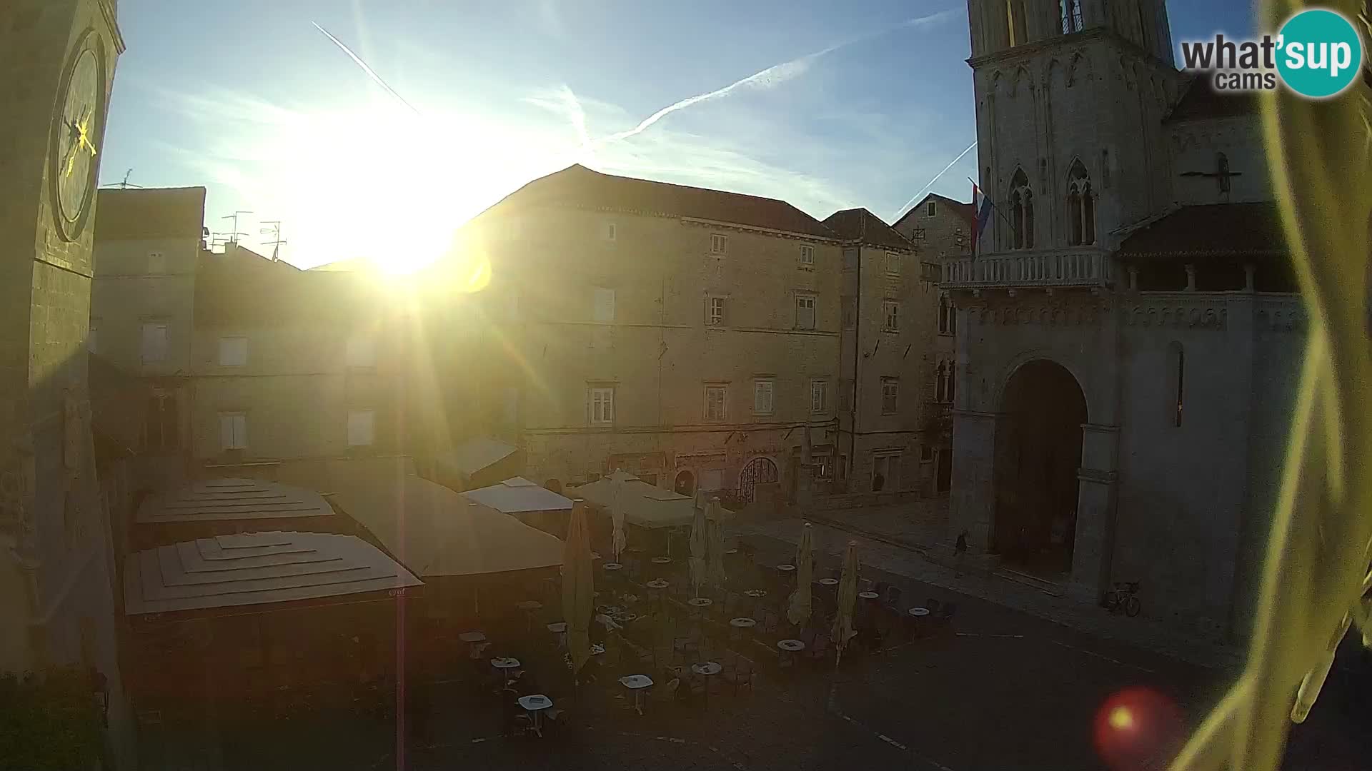 Spletna kamera v živo Trogir – katedrala sv. Lovrenca – Hrvaška