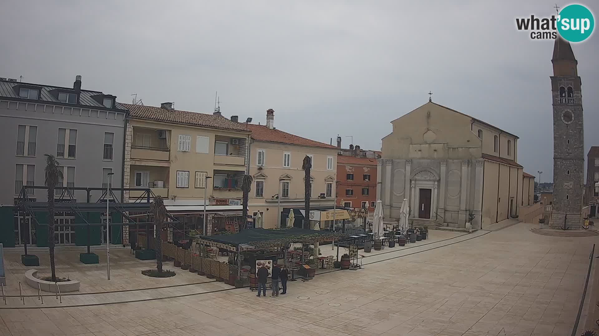 Webcam live – Place centrale dans Umag