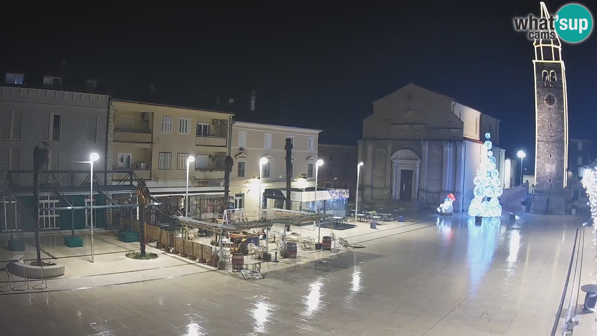 Webcam live – Place centrale dans Umag