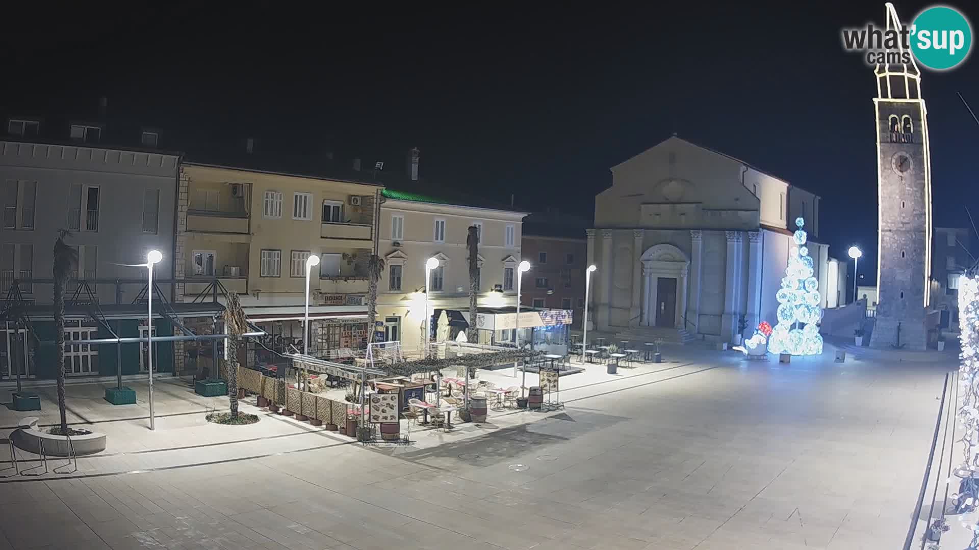 Webcam live – Place centrale dans Umag