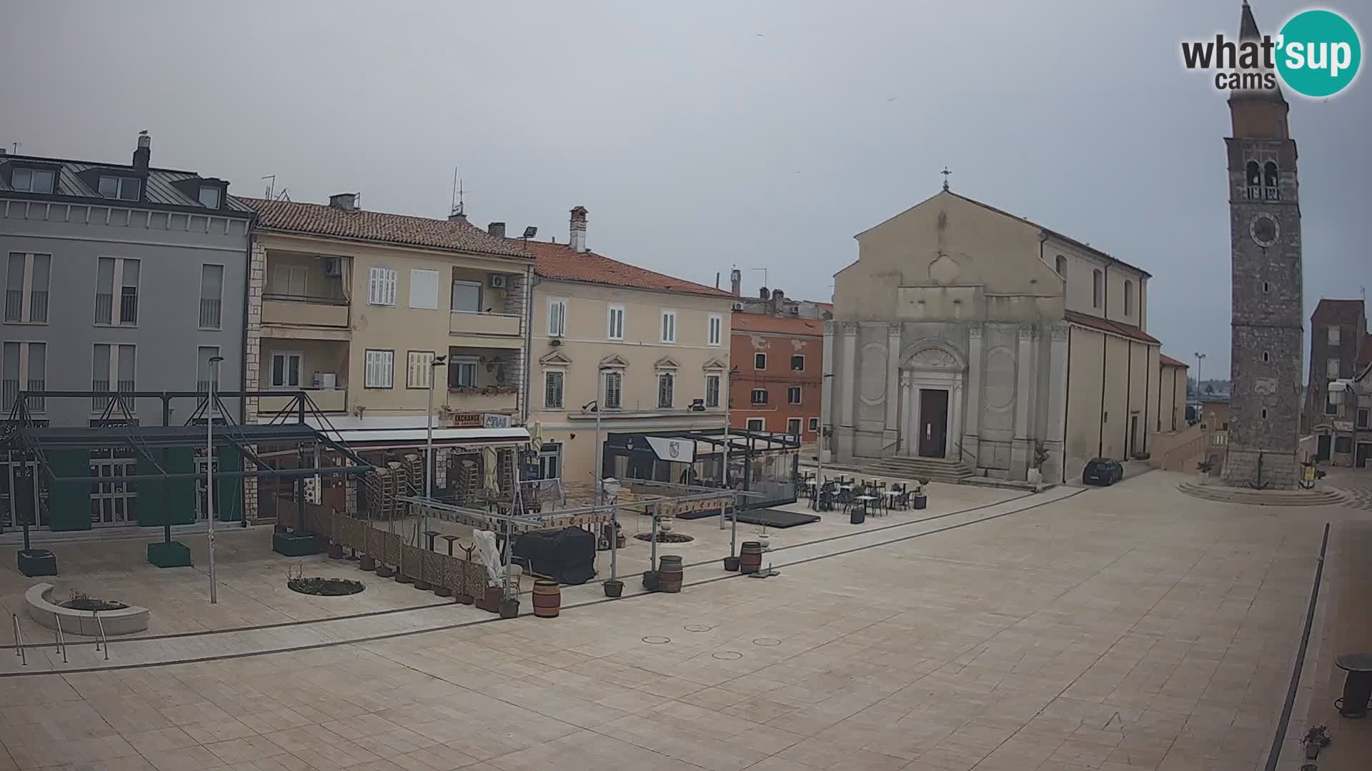 Webcam live – Place centrale dans Umag