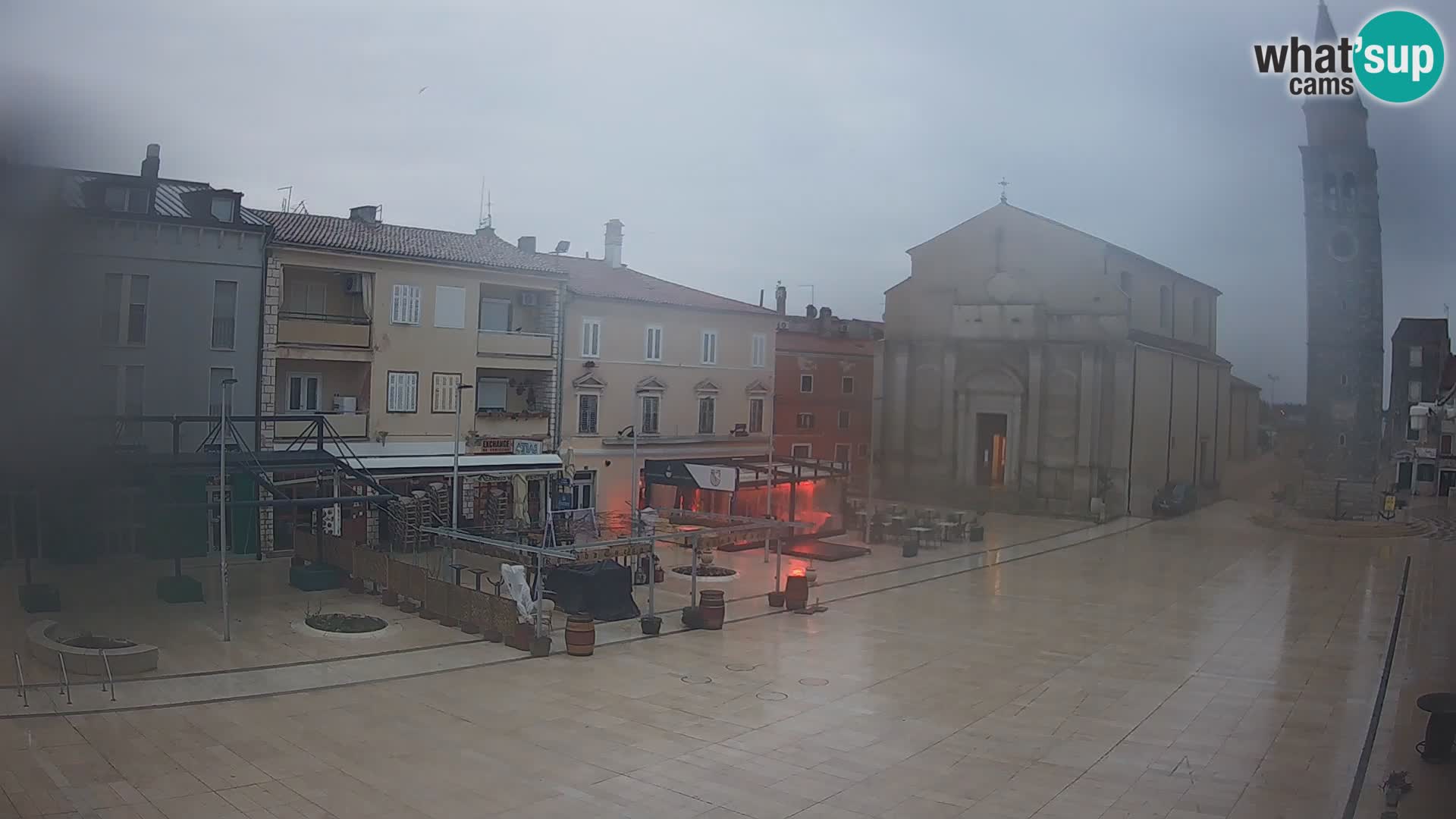 Webcam live – Place centrale dans Umag