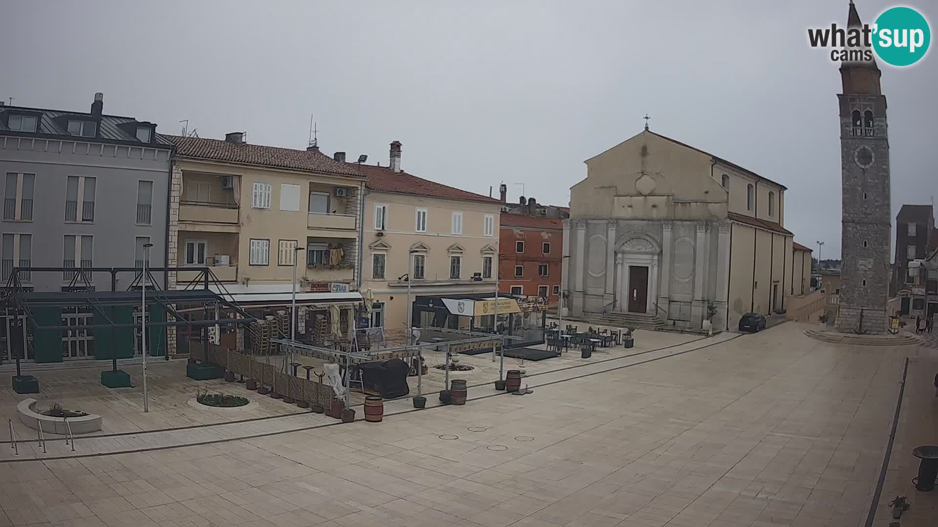 Webcam live – Place centrale dans Umag