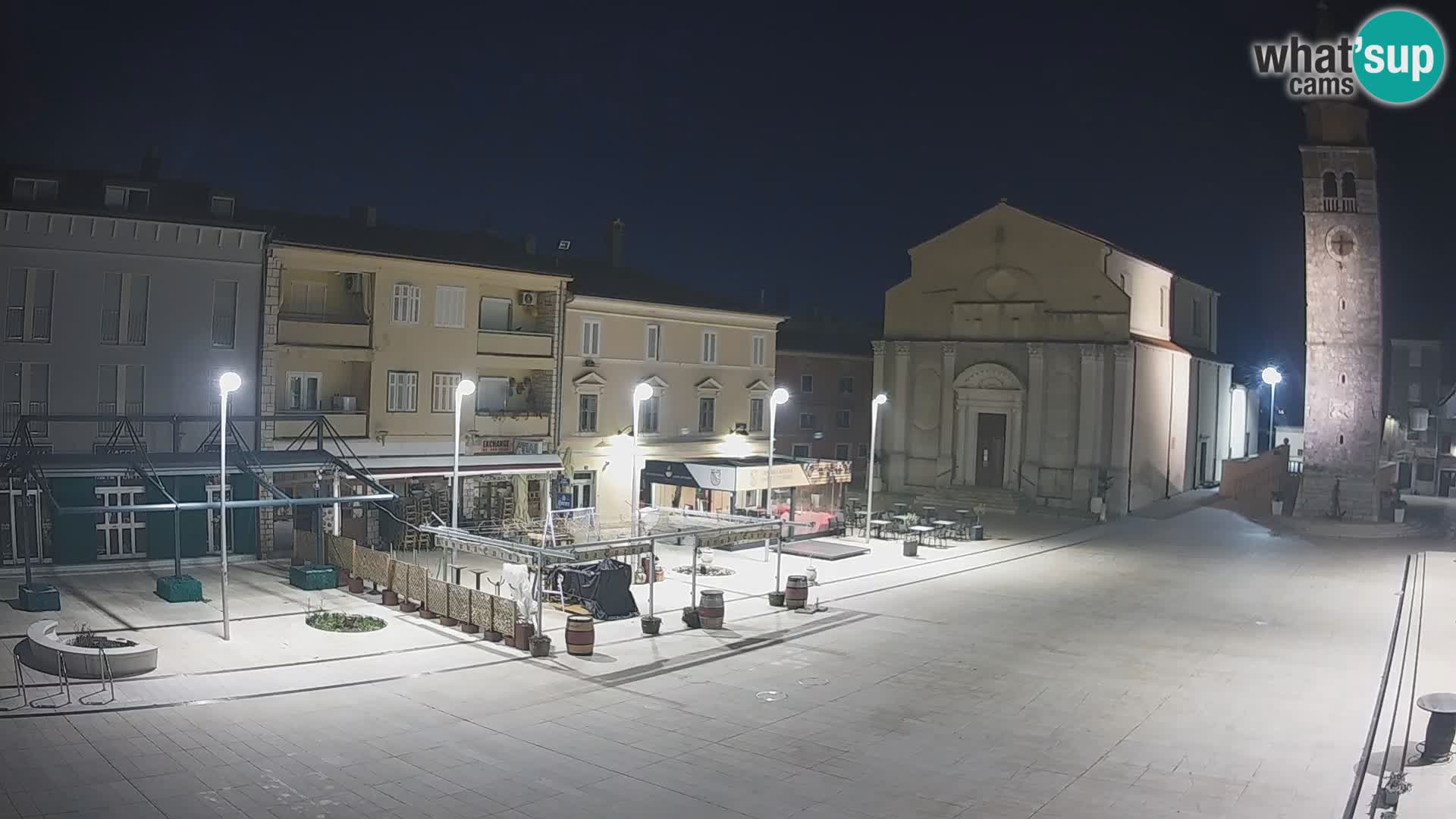 Webcam live – Place centrale dans Umag