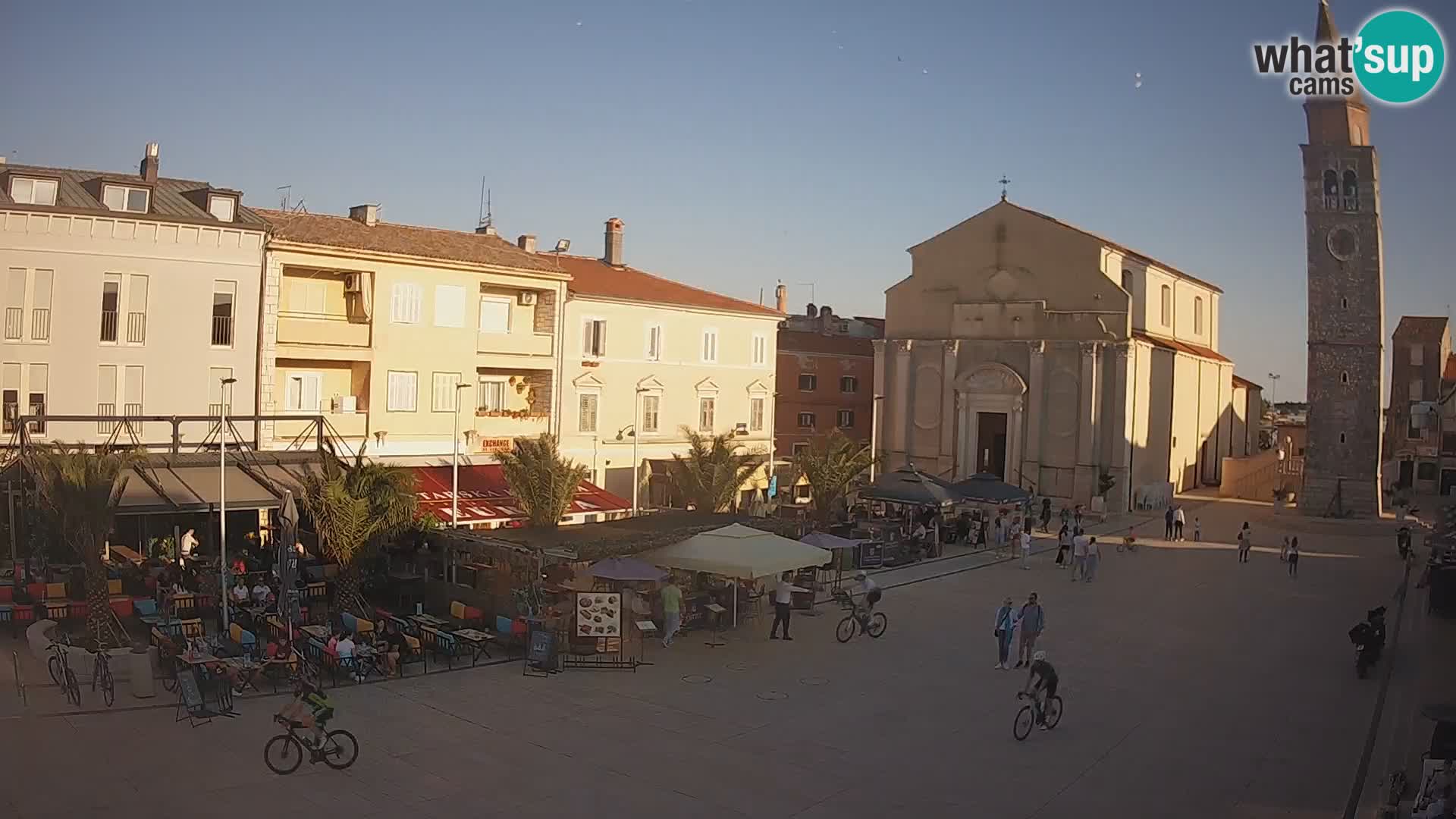 Webcam live – Place centrale dans Umag