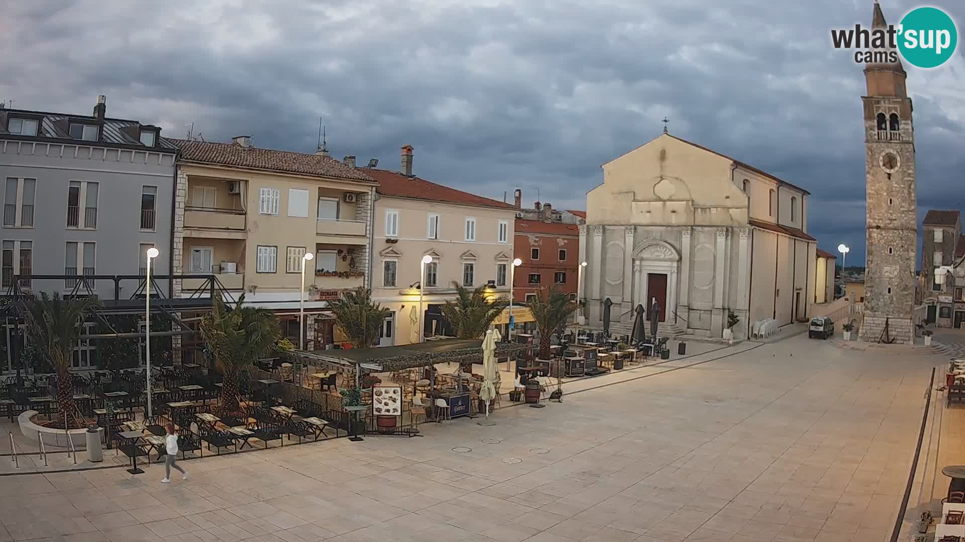 Webcam live – Place centrale dans Umag
