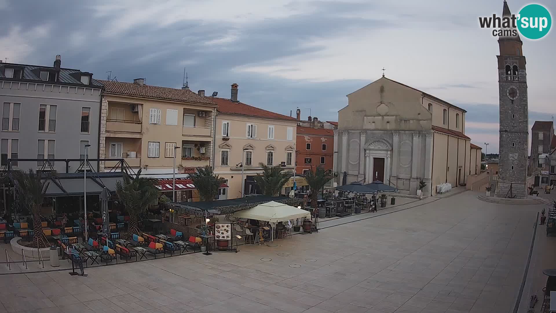 Webcam live – Place centrale dans Umag