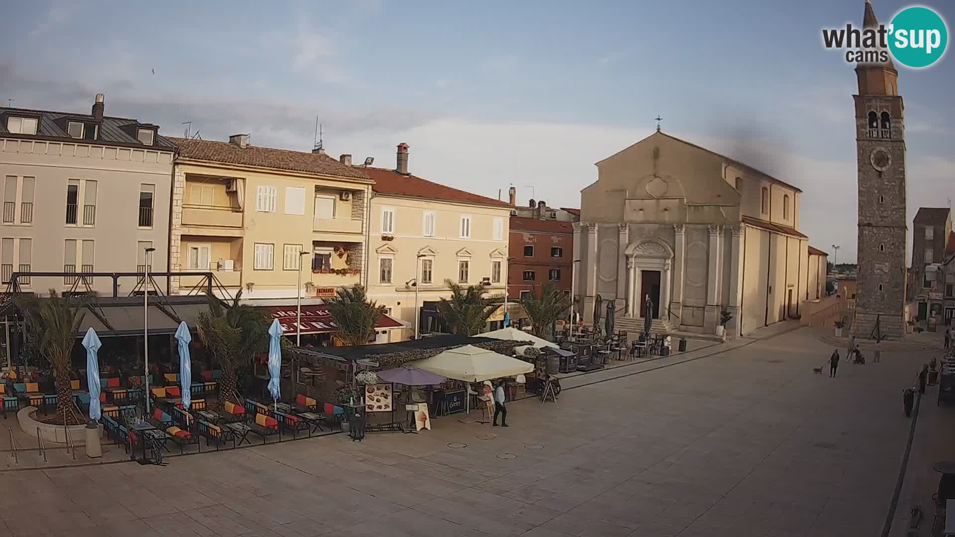 Webcam live – Place centrale dans Umag
