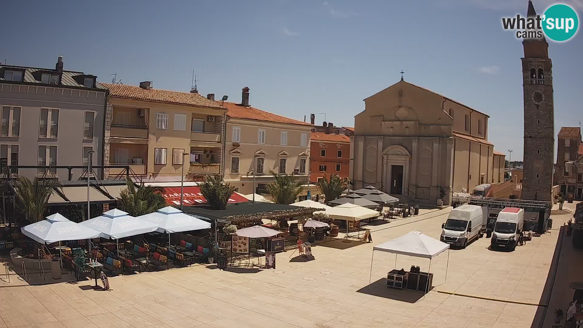 Webcam live – Place centrale dans Umag