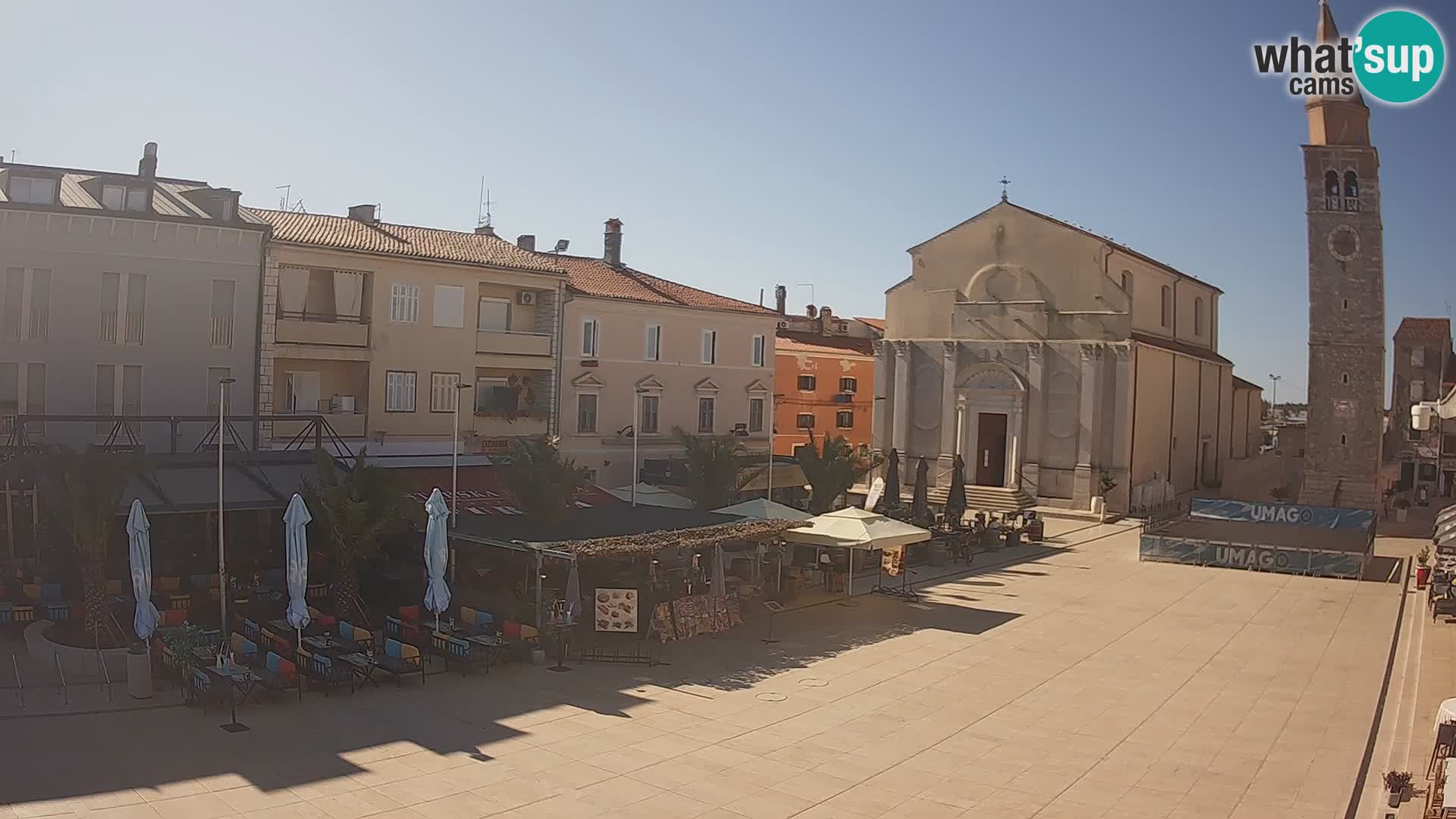 Webcam live – Place centrale dans Umag